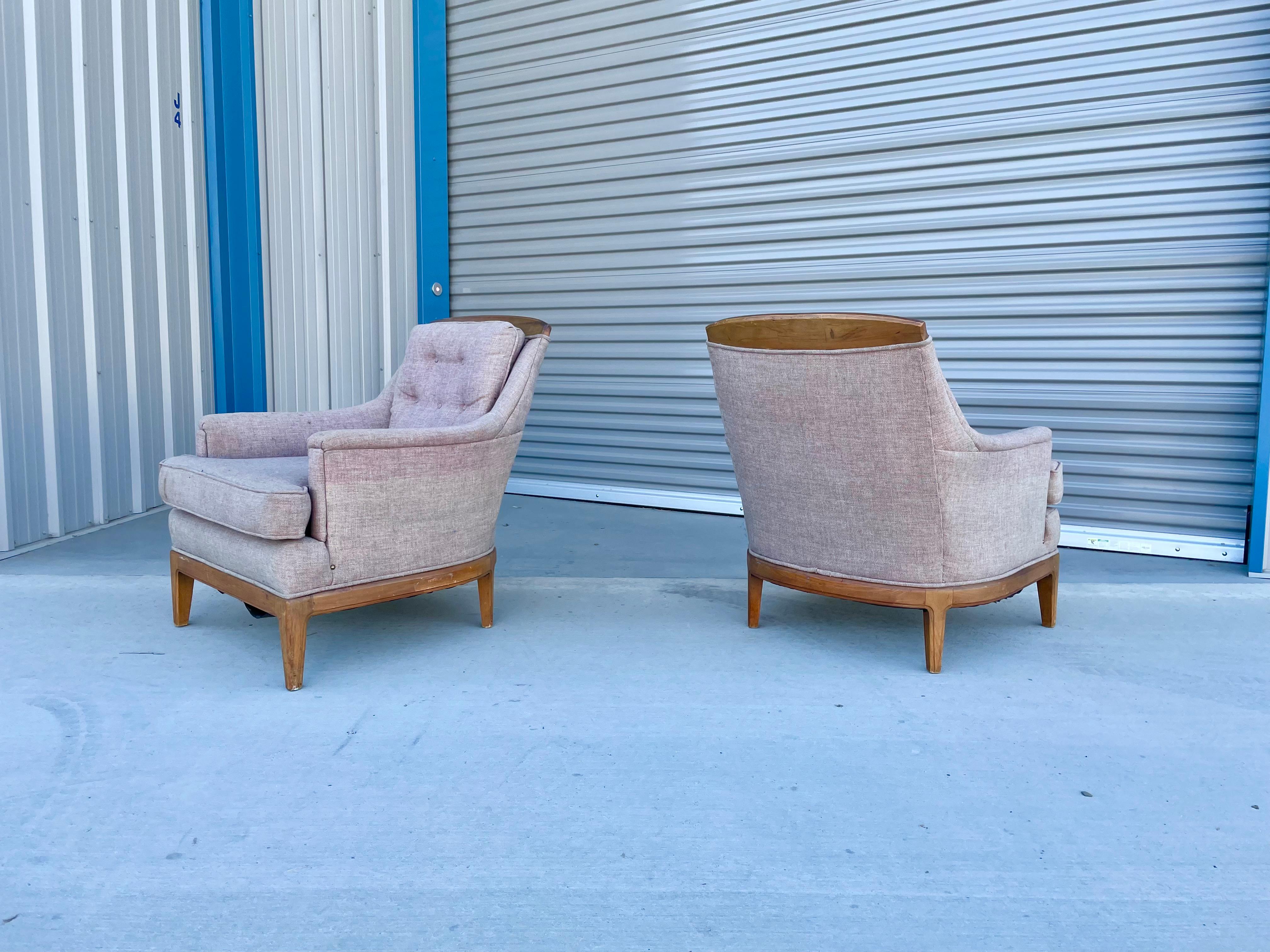 Midcentury Walnut Lounge Chairs In Good Condition For Sale In North Hollywood, CA