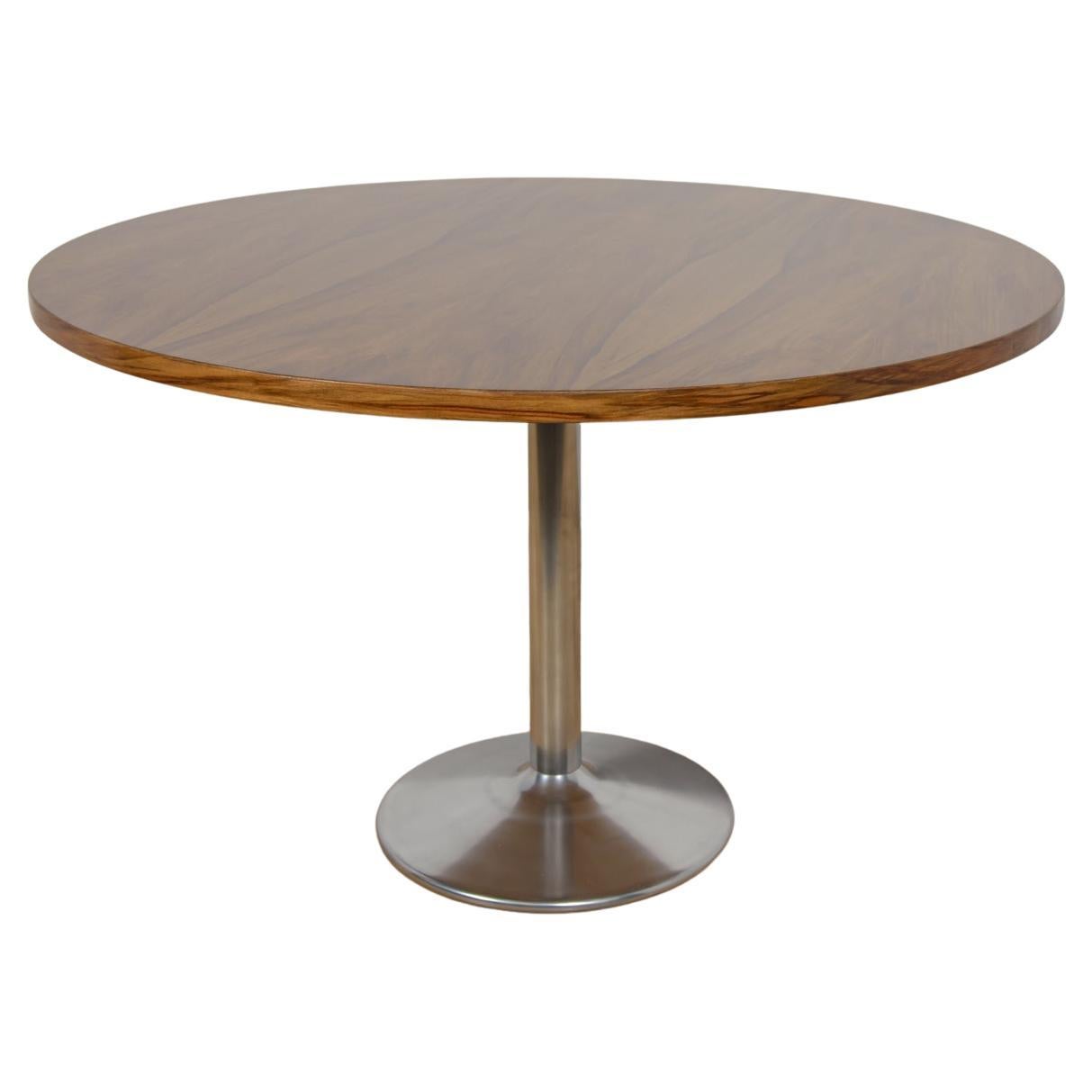 Mid-Century Walnut Modern Round Dining Table, Denmark, 1970s For Sale