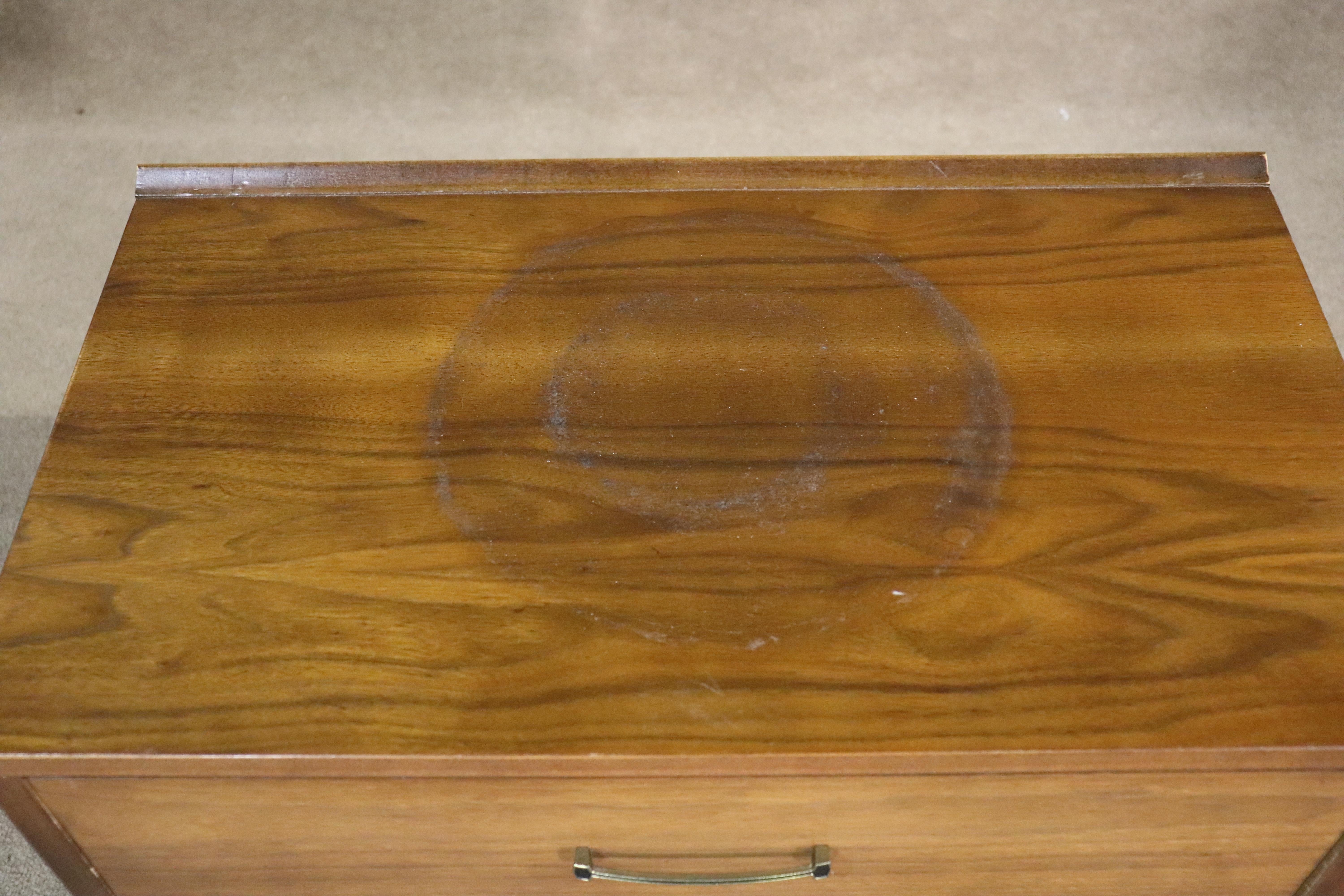 Mid-Century Walnut Nightstands For Sale 7