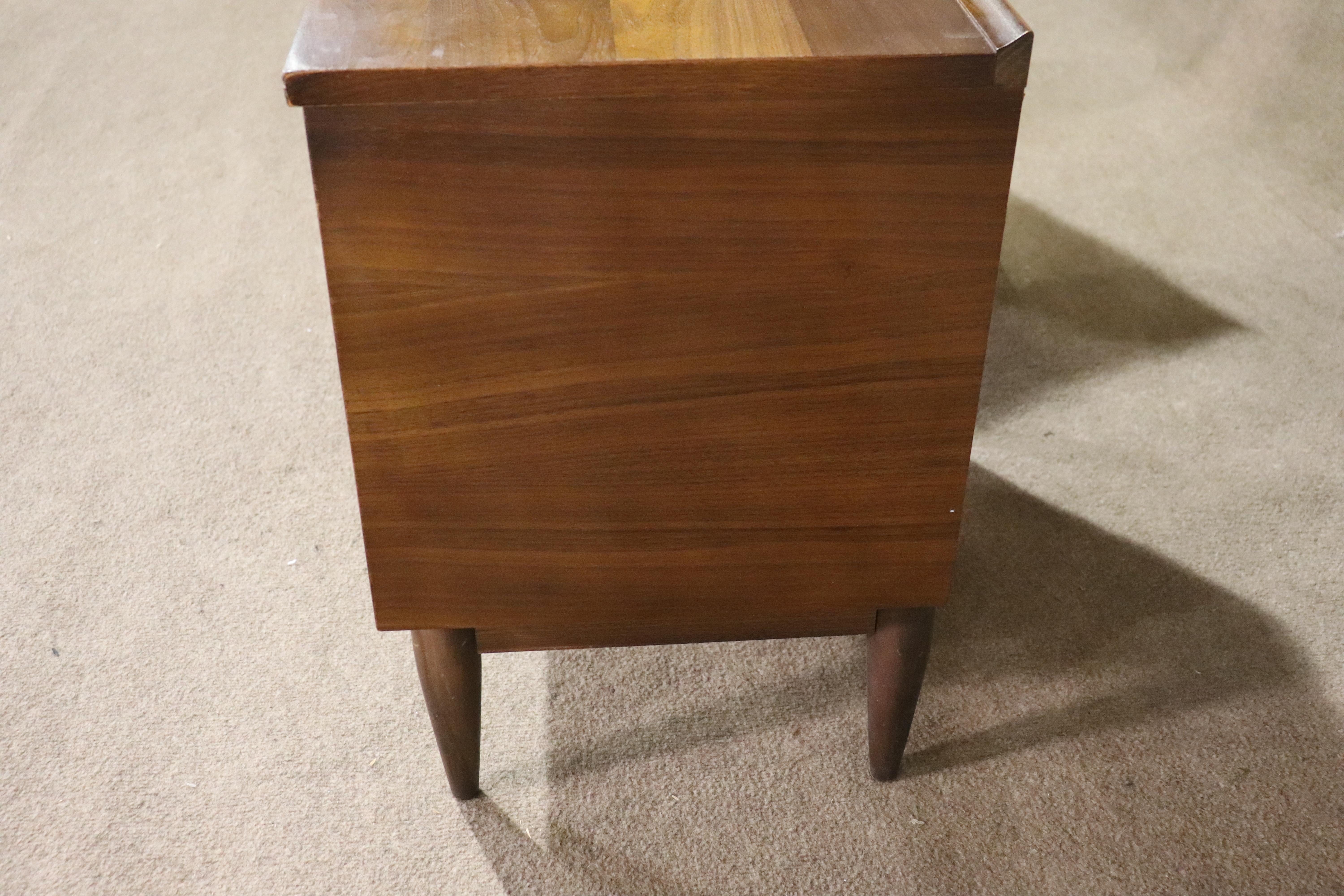 Mid-Century Walnut Nightstands For Sale 2