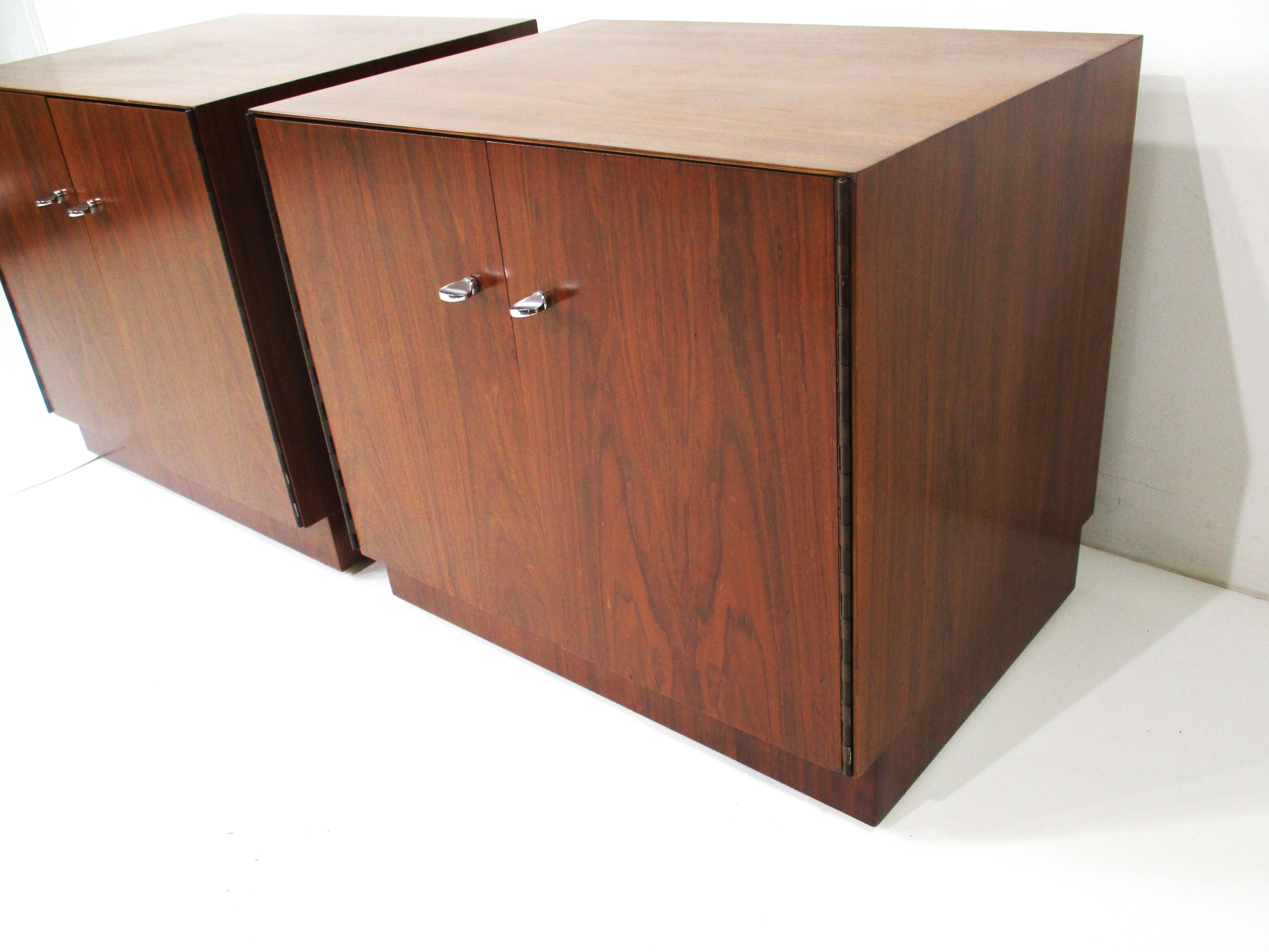 20th Century Mid Century Walnut Nightstands in the style of Thayer Coggin  For Sale