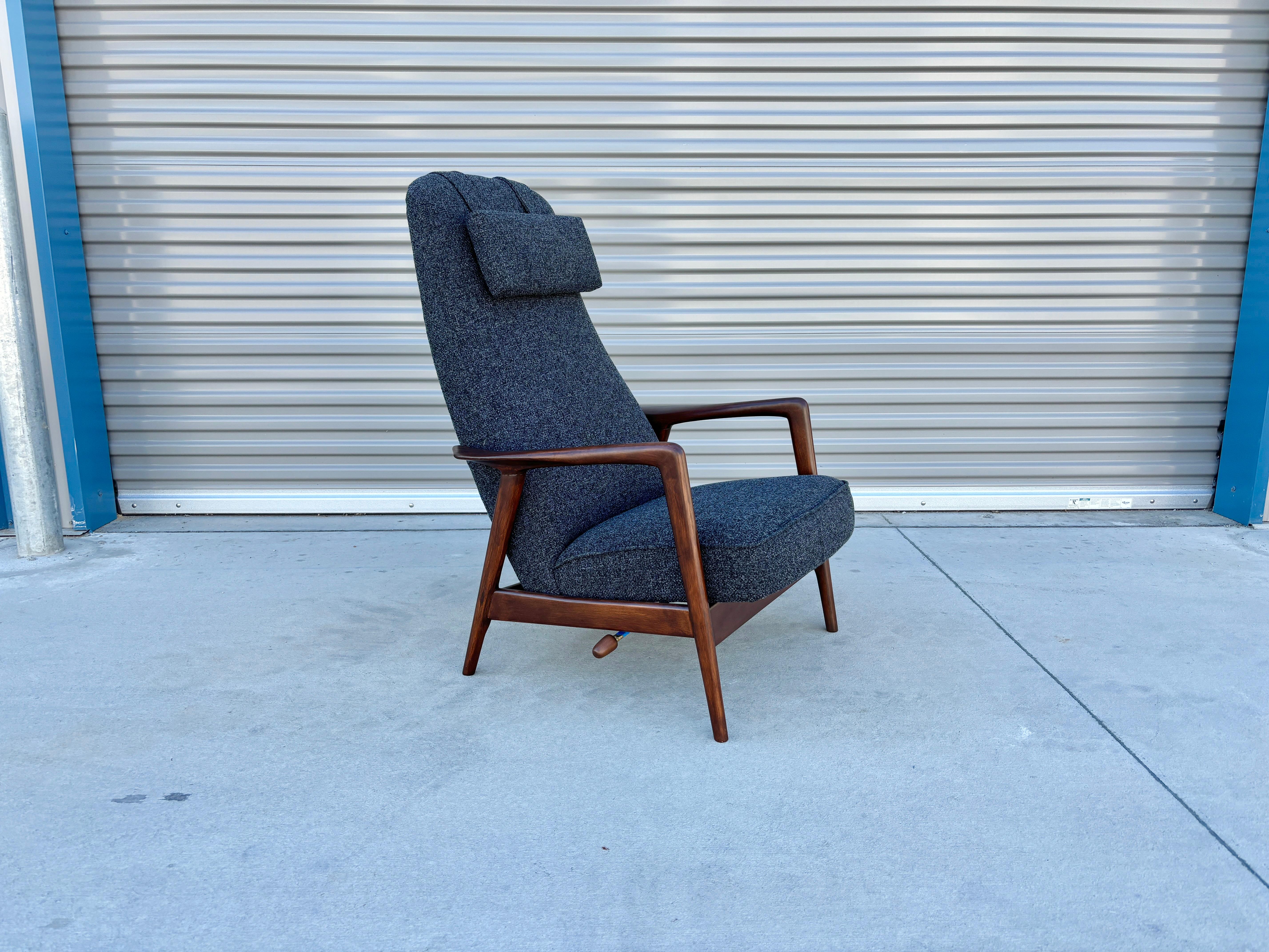 Fabric Mid Century Walnut Recliner Lounge Chair & Ottoman by Alf Svensson for Dux For Sale