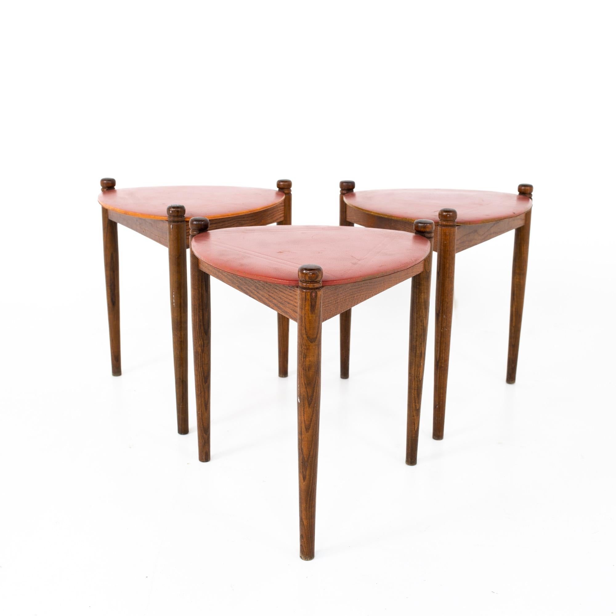 Mid-Century Modern Mid Century Walnut Reversible Top Nesting Stool Side End Tables