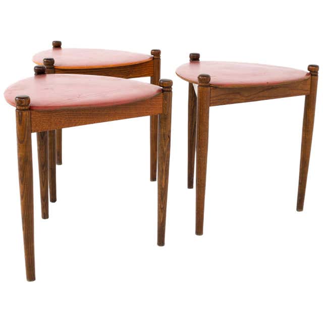 Mid Century Walnut Reversible Top Nesting Stool Side End Tables at 1stDibs