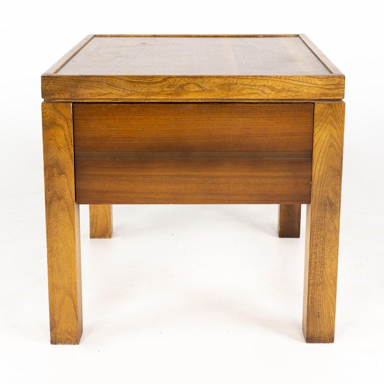 Mid century walnut side end table

This table measures: 22 wide x 26 deep x 21 inches high

All pieces of furniture can be had in what we call restored vintage condition. That means the piece is restored upon purchase so it’s free of watermarks,