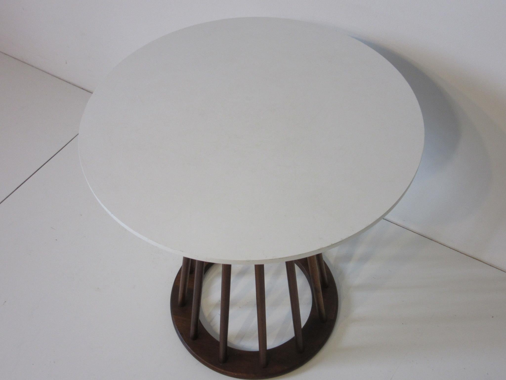 Midcentury Walnut Side Table by Arthur Umanoff In Good Condition In Cincinnati, OH