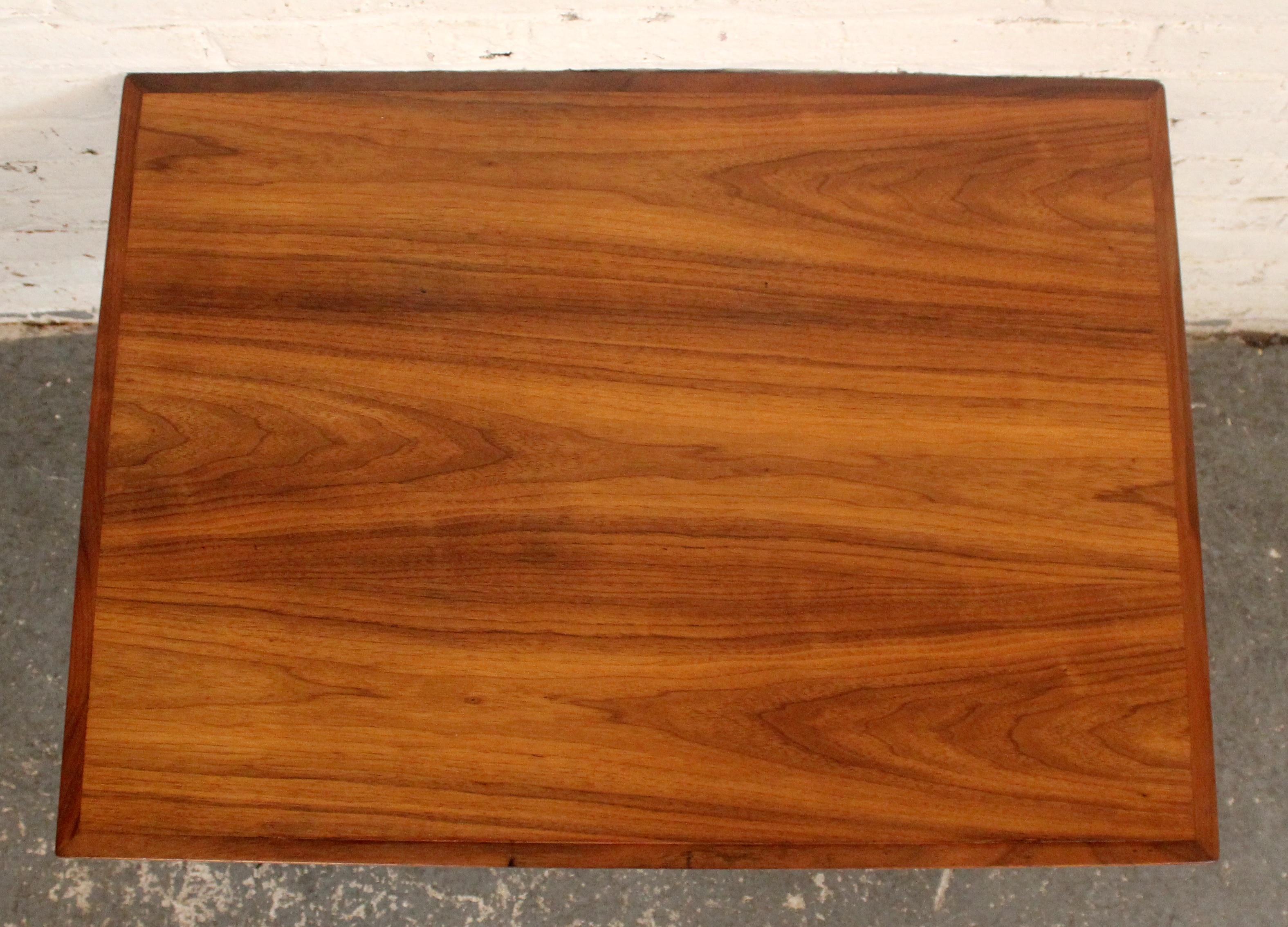 Wood Mid-Century Walnut Side Table by Heritage Furniture For Sale