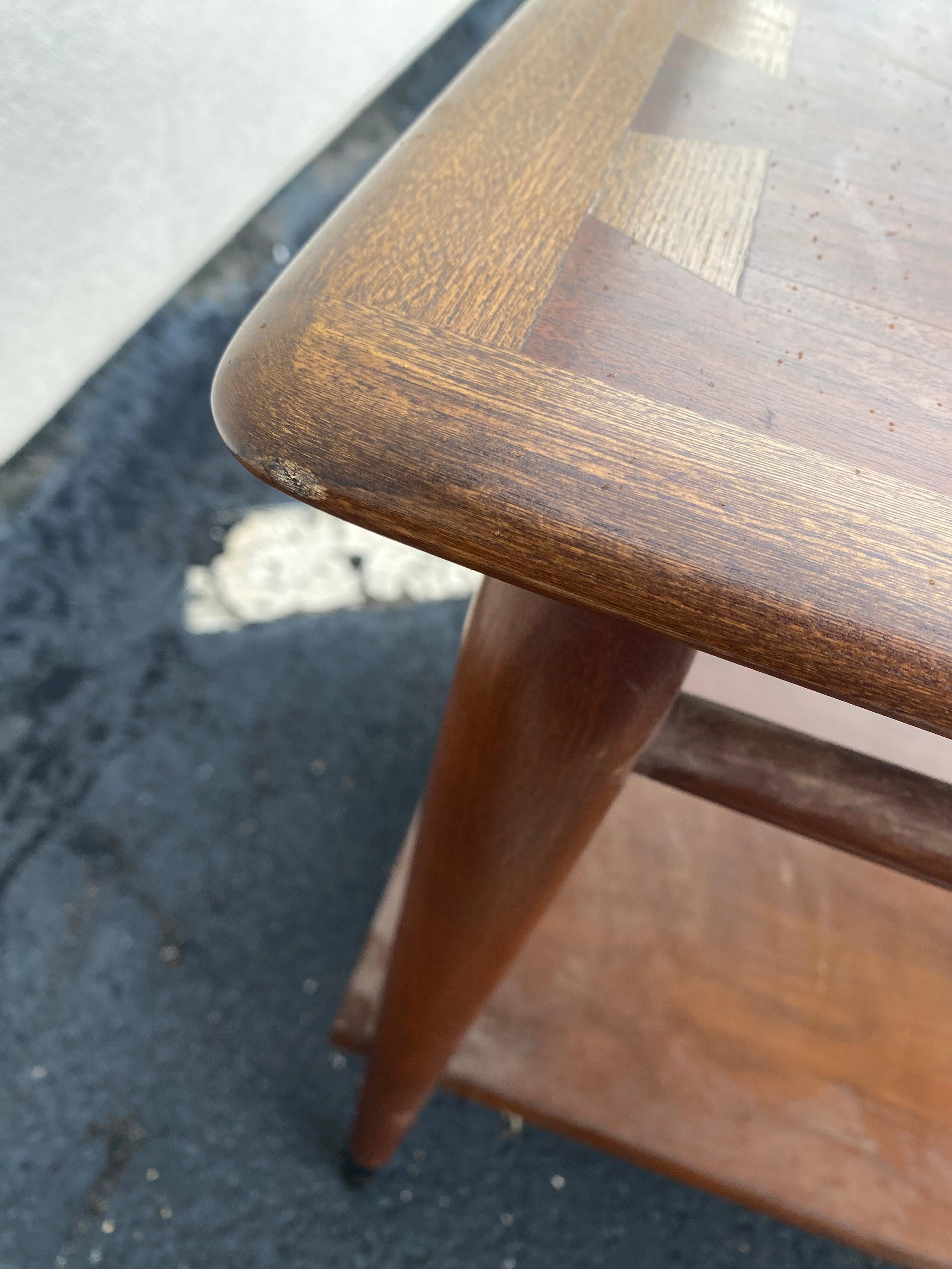 Woodwork Mid-Century Walnut Side Table by Lane, Acclaim For Sale