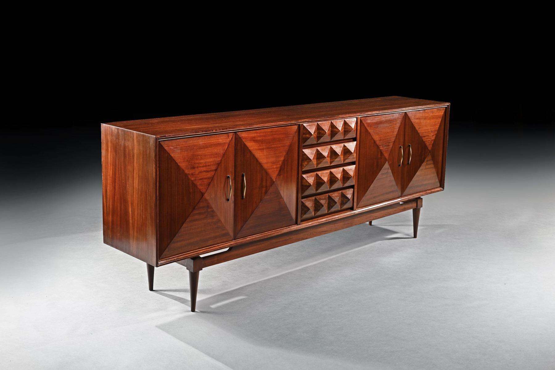 Mid-century Walnut Sideboard Enfilade 1960 in the Manner of Vladimir Kagan For Sale 1
