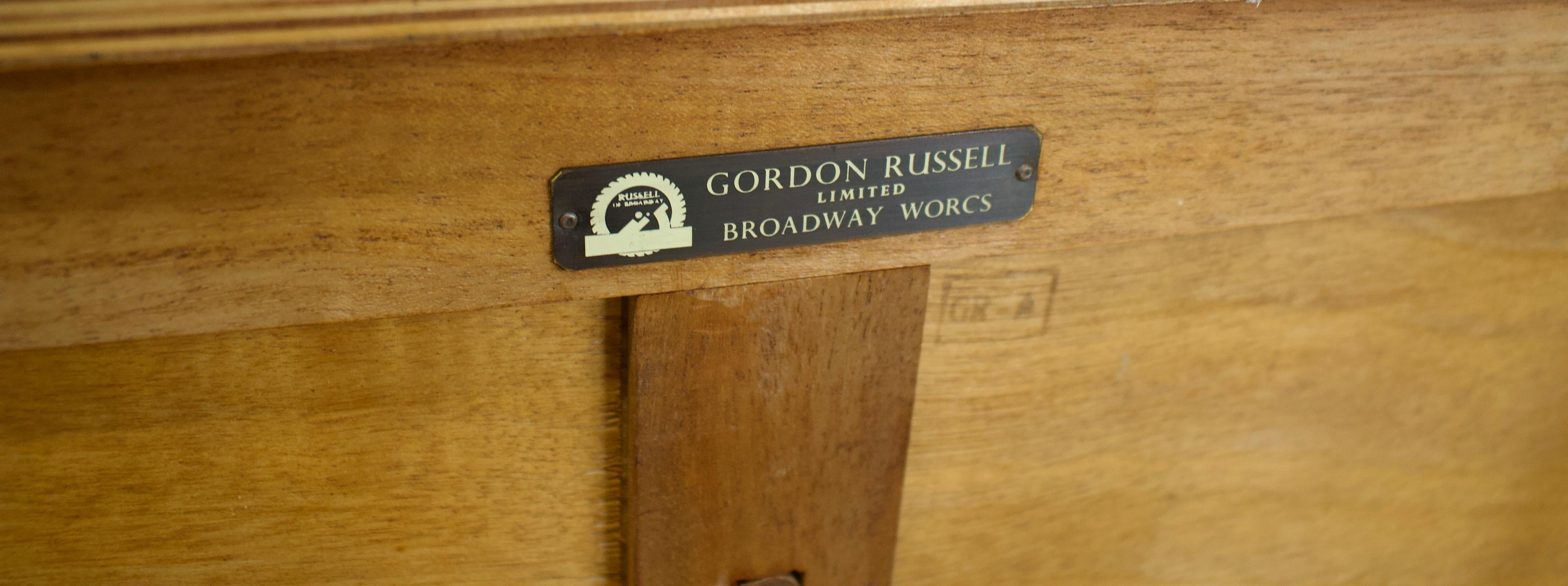 Mid-Century Walnut Sideboard from Gordon Russell, 1960s 3