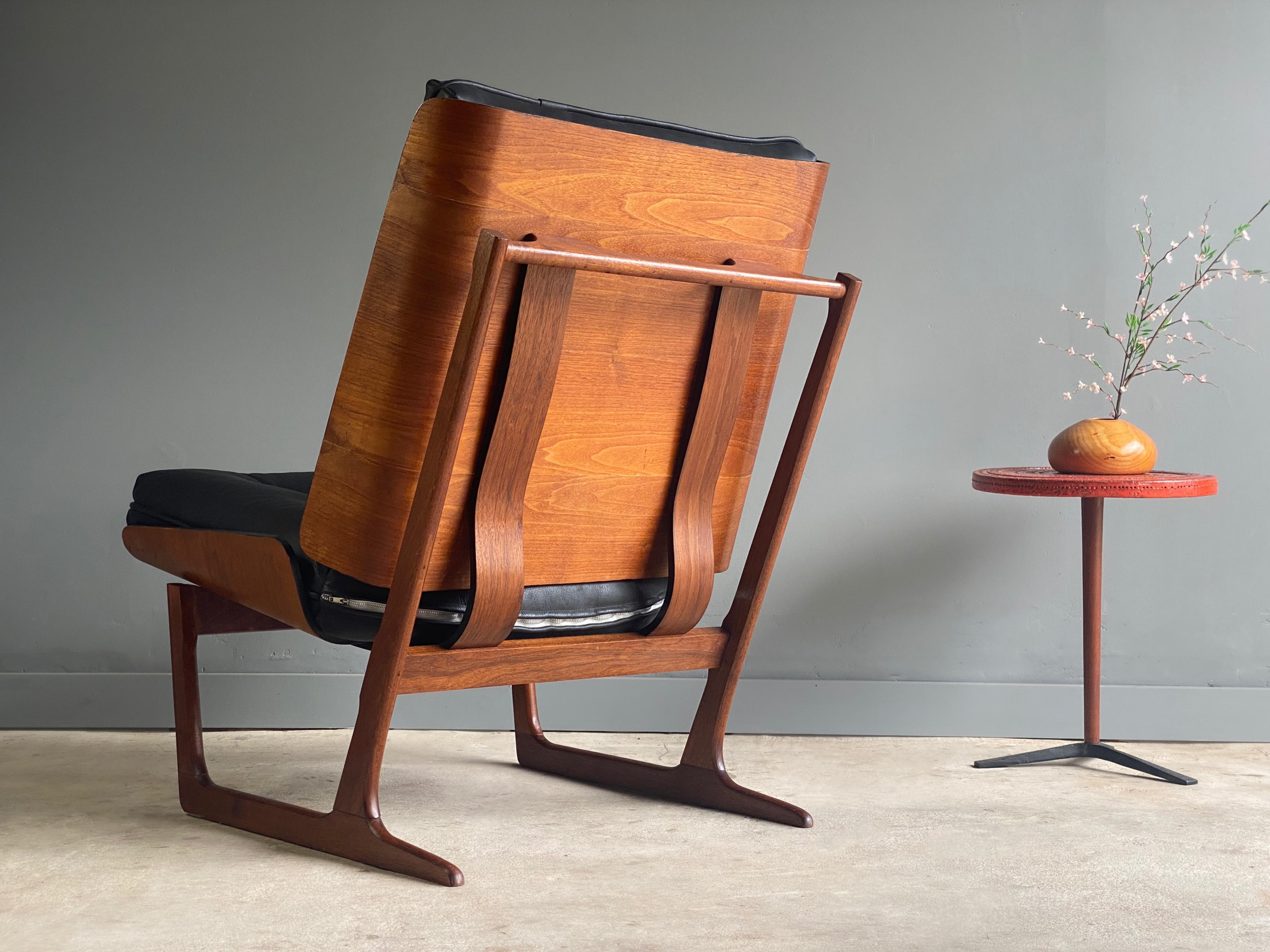 Plywood Mid Century Walnut Sled Chair by Deco House 