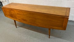 „Sophisticate“-Esstisch aus Walnussholz im Mid-Century-Stil mit Klappplatten von Tomlinson