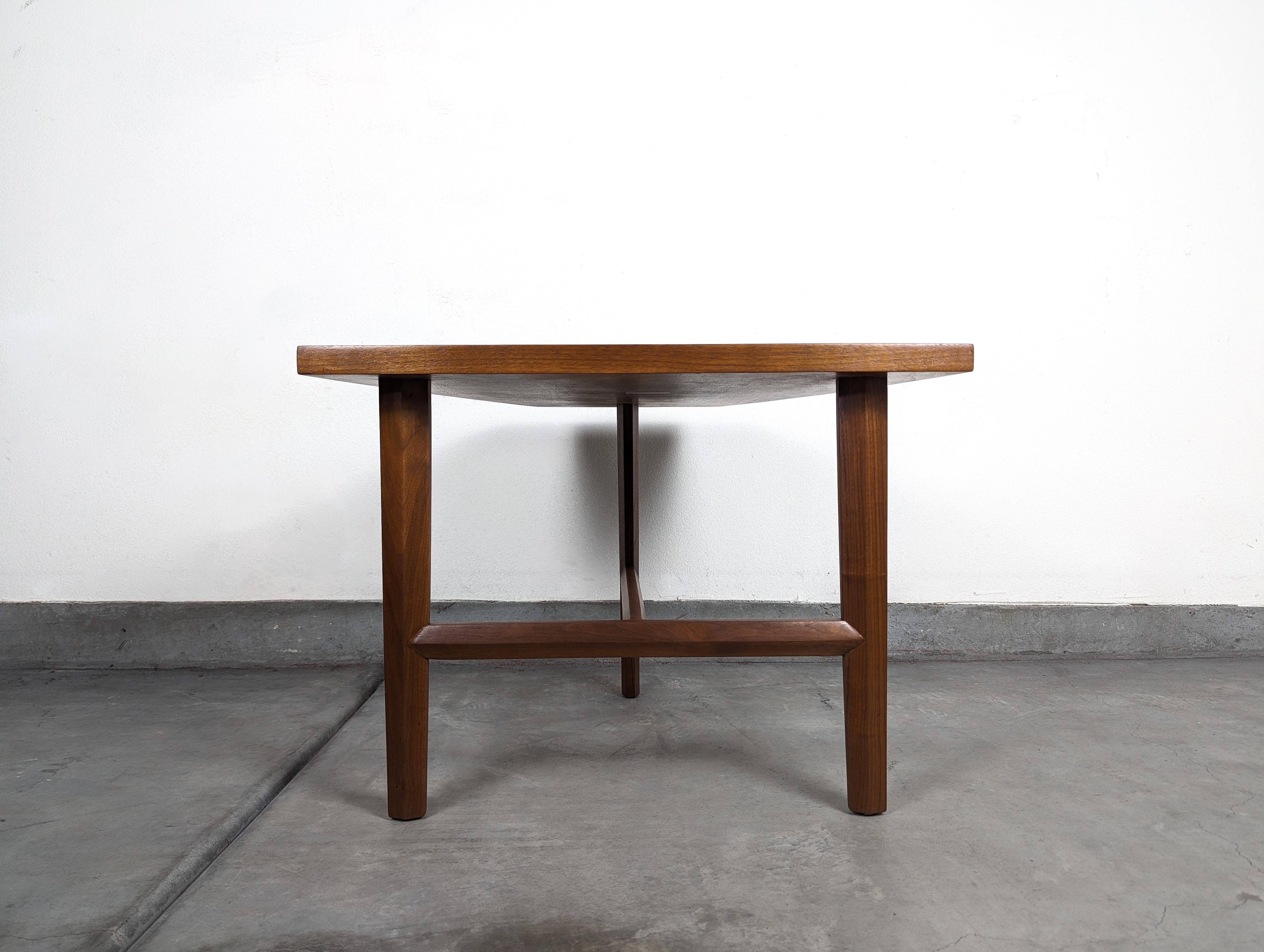 Mid Century Walnut Sundra Side Table by George Nakashima for Widdicomb, c1960s 1