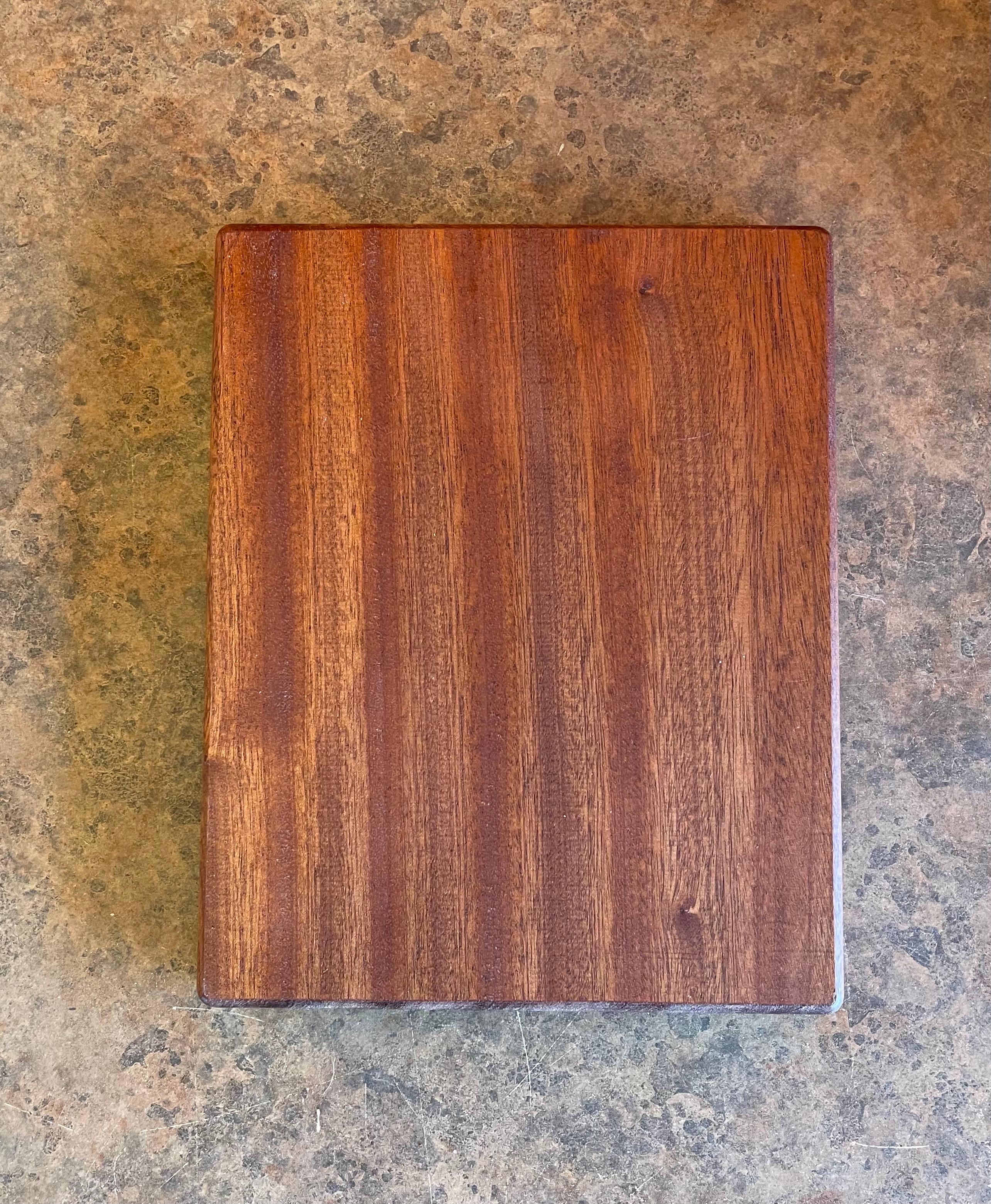 Midcentury Walnut Trinket Tray / Catch All In Good Condition For Sale In San Diego, CA