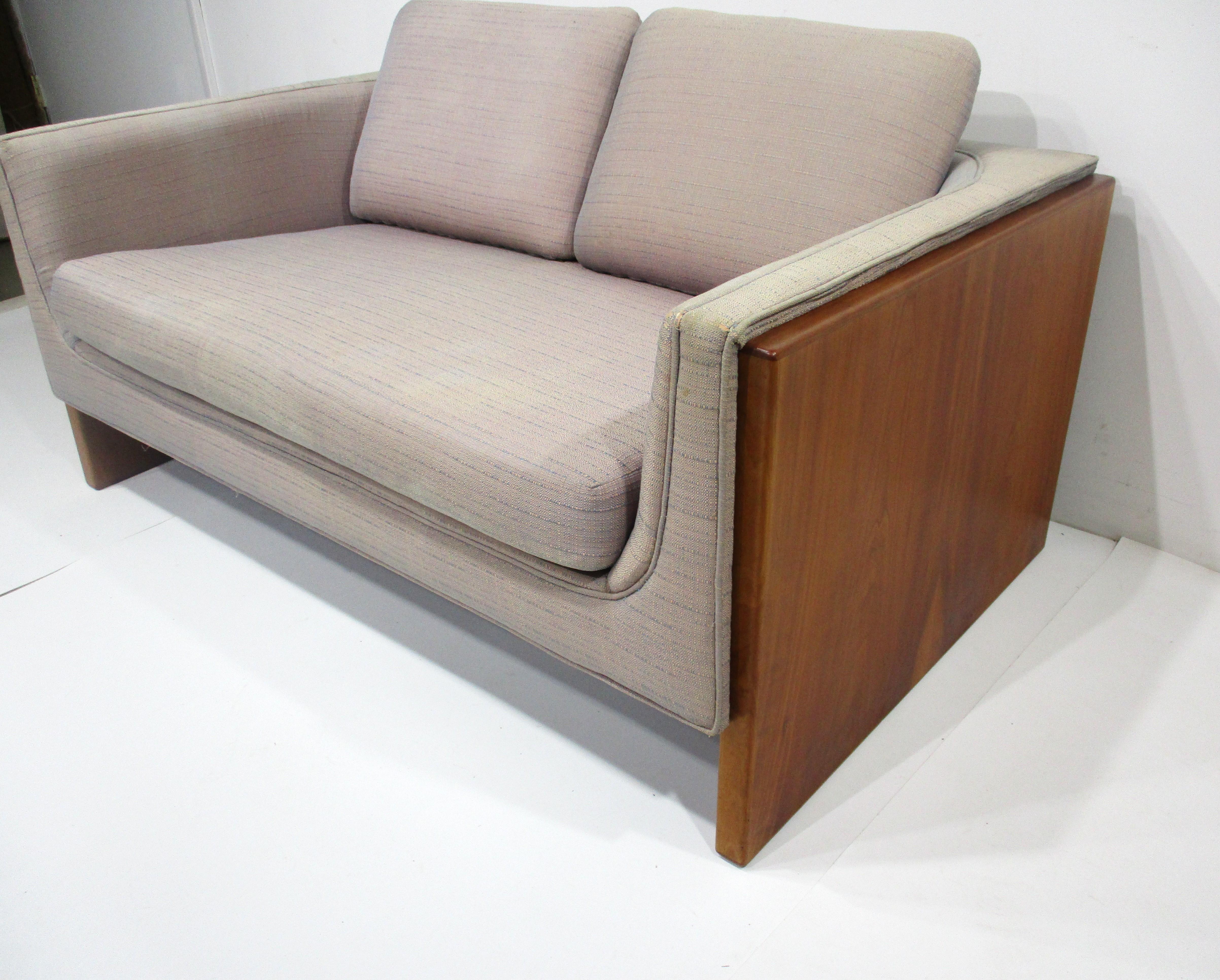 American Mid Century Walnut Upholstered Loveseat in the style of Milo Baughman  For Sale