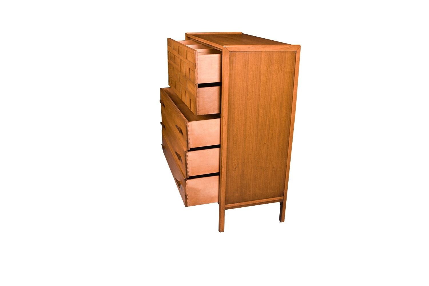 Mid-Century Walnut Weave Pattern Tall Dresser  In Good Condition For Sale In Baltimore, MD