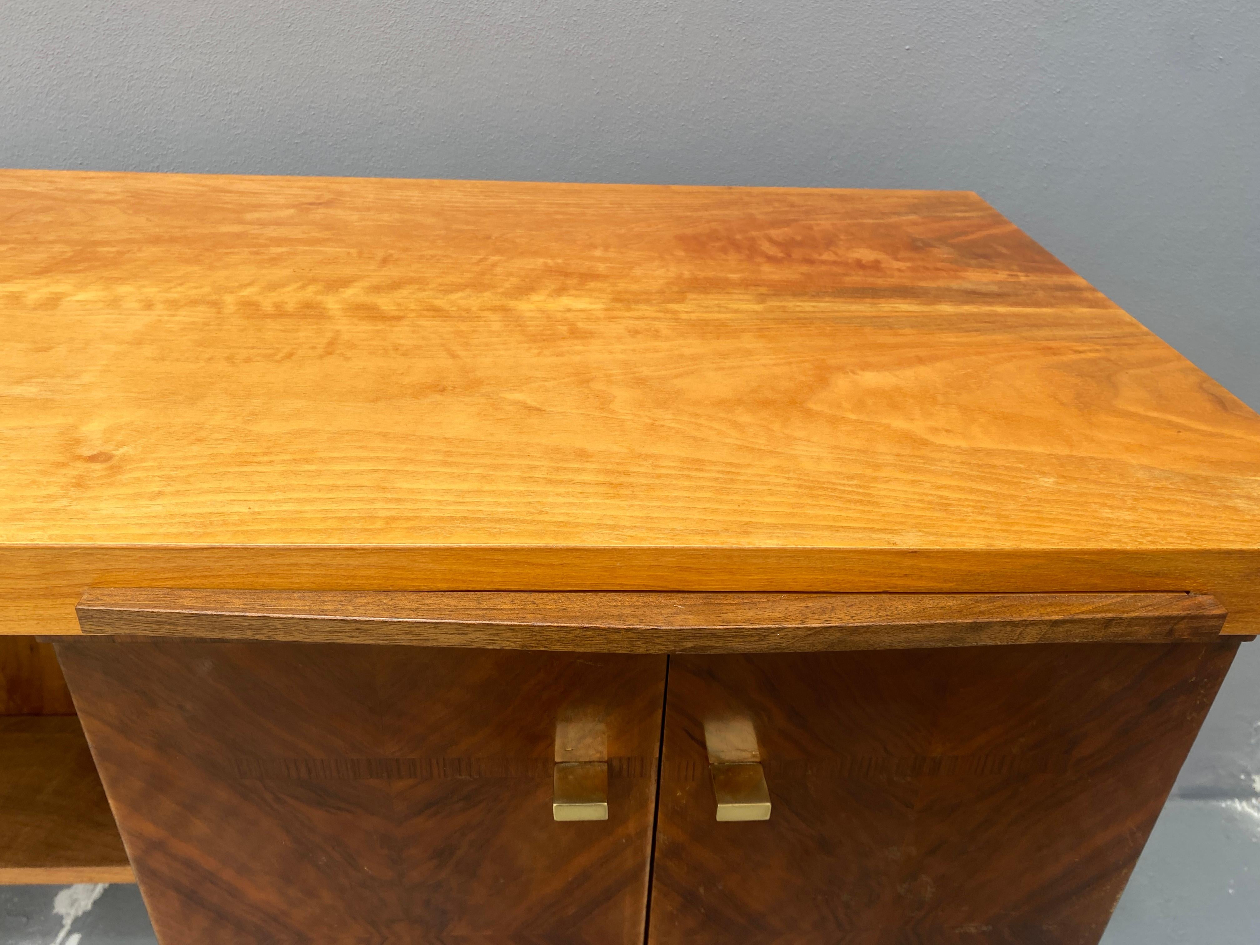 20ième siècle Bureau du milieu du siècle dernier, 1970, Tchécoslovaquie en vente