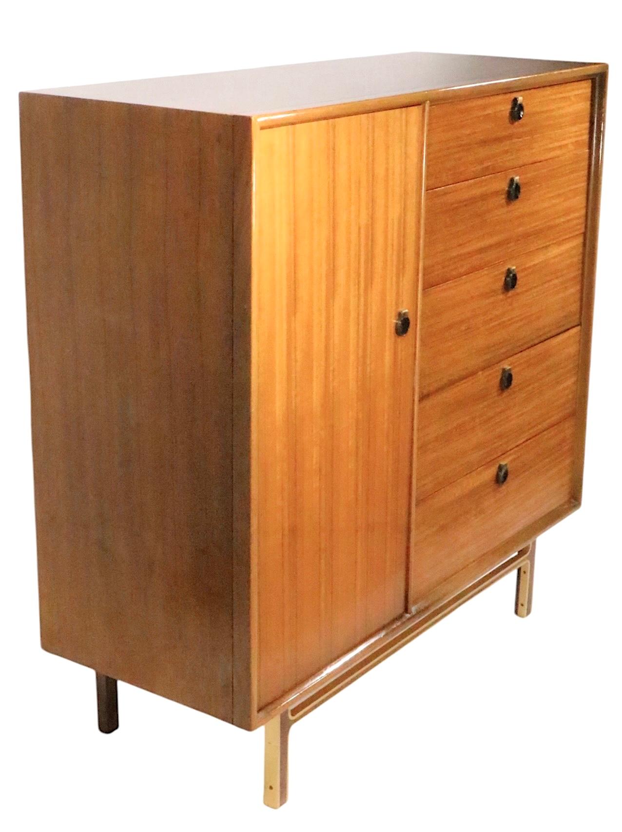 Mid Century Wardrobe Armoire Chest Dresser c 1950/60's For Sale 2