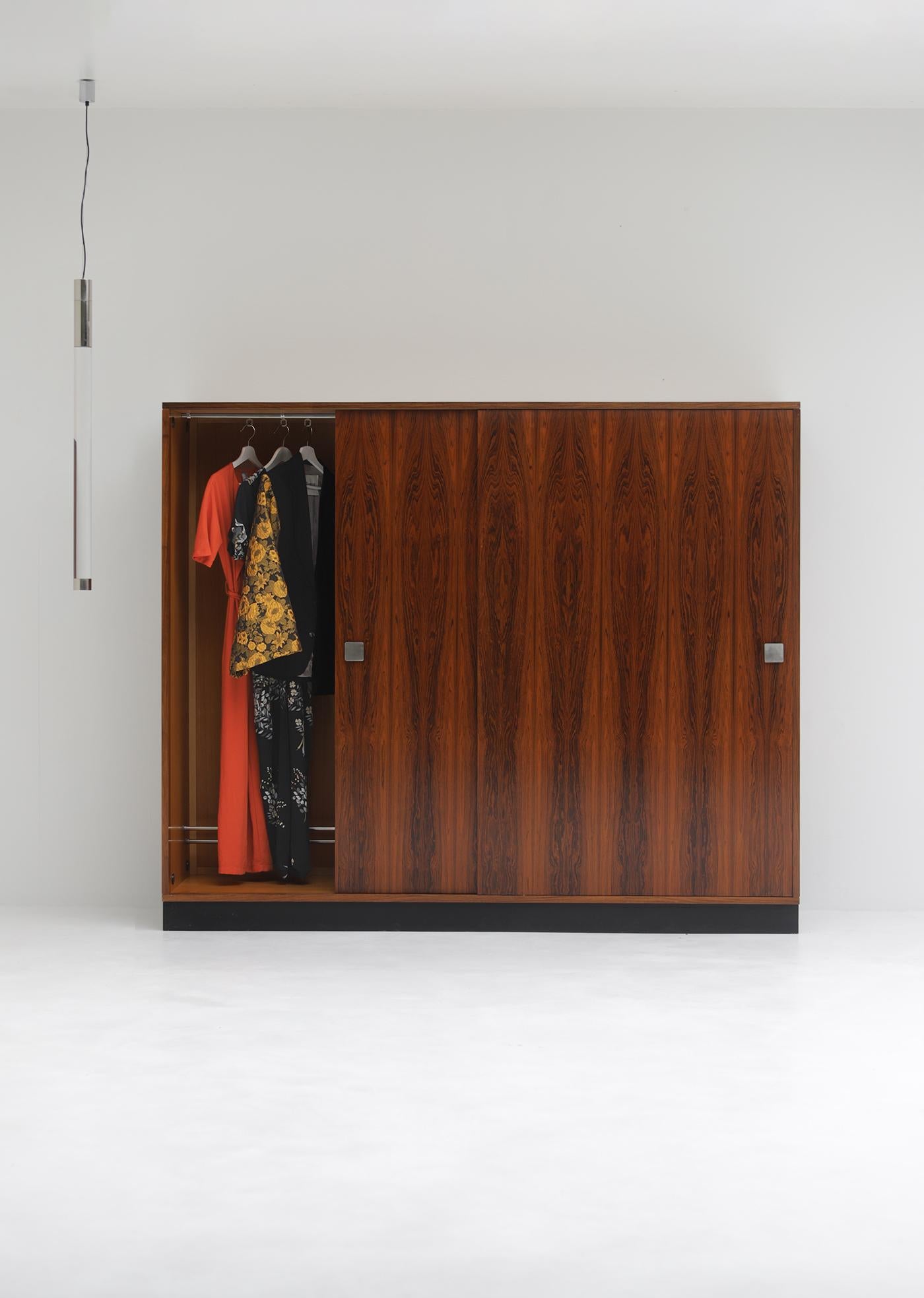 Mid-Century moderno Armadio di metà secolo di Alfred Hendrix per Belform, Belgio 1960 in vendita