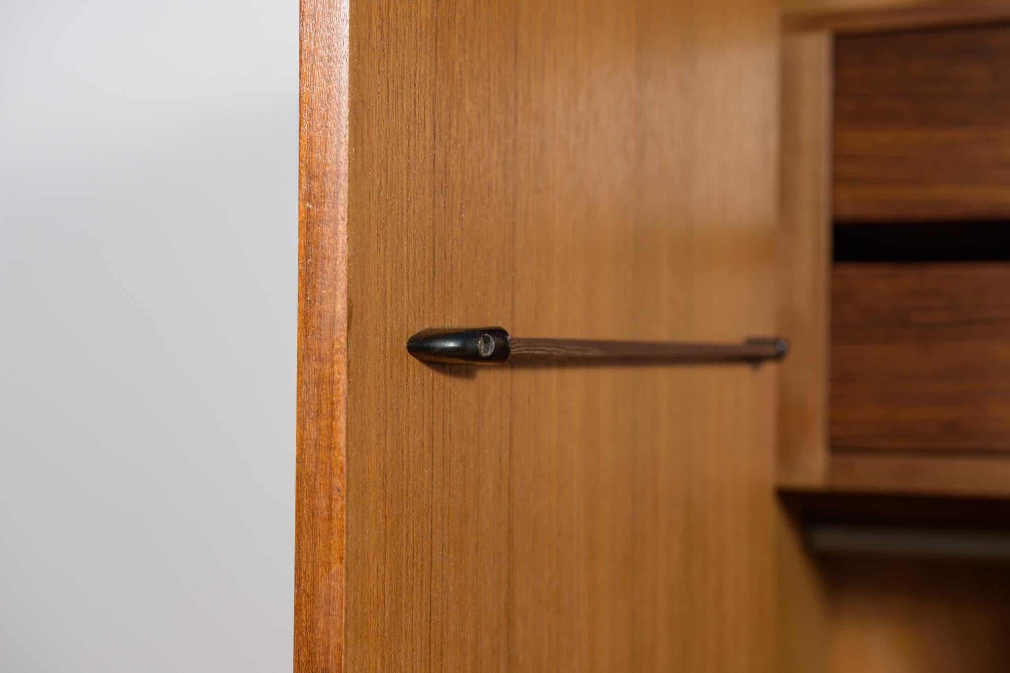 Mid-Century Wardrobe by Ib Kofod Larsen for G-Plan, 1960s For Sale 2