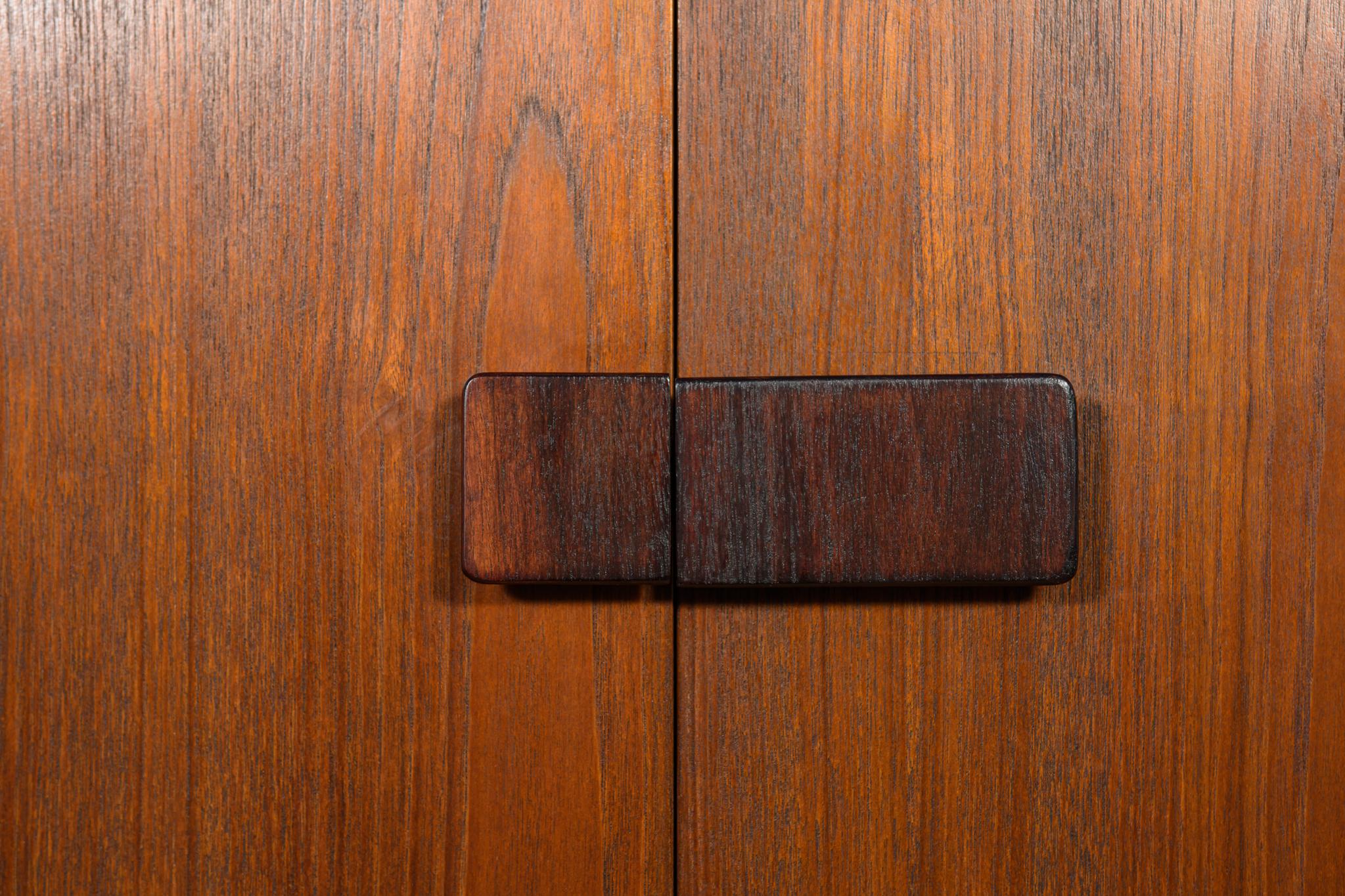 Mid-Century Wardrobe by Ib Kofod Larsen for G-Plan, 1960s For Sale 5