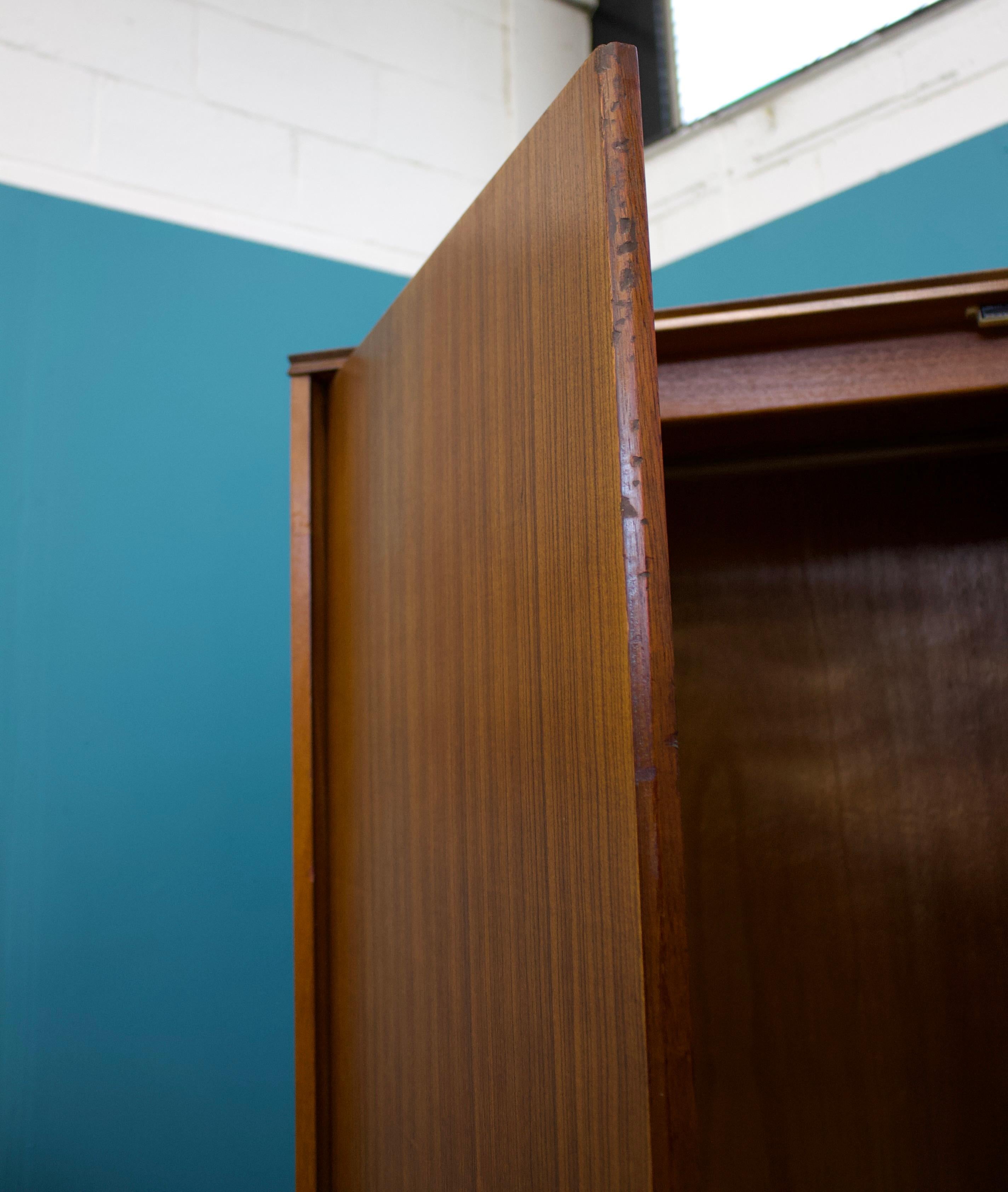 Mid-Century-Garderobe von Elliots of Newbury, 1960er Jahre 4