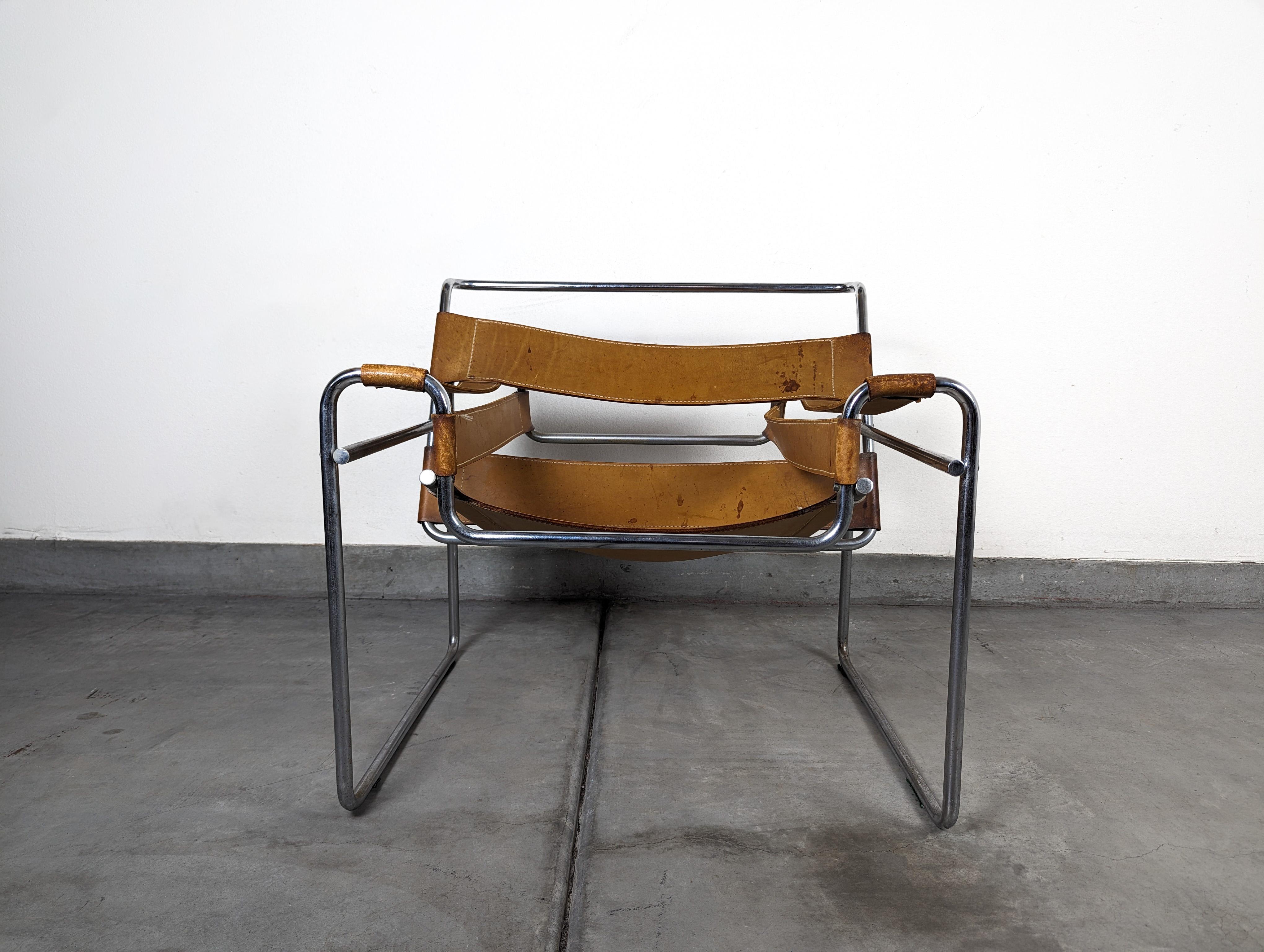 Mid Century Wassily Chair By Marcel Breuer  For Sale 1