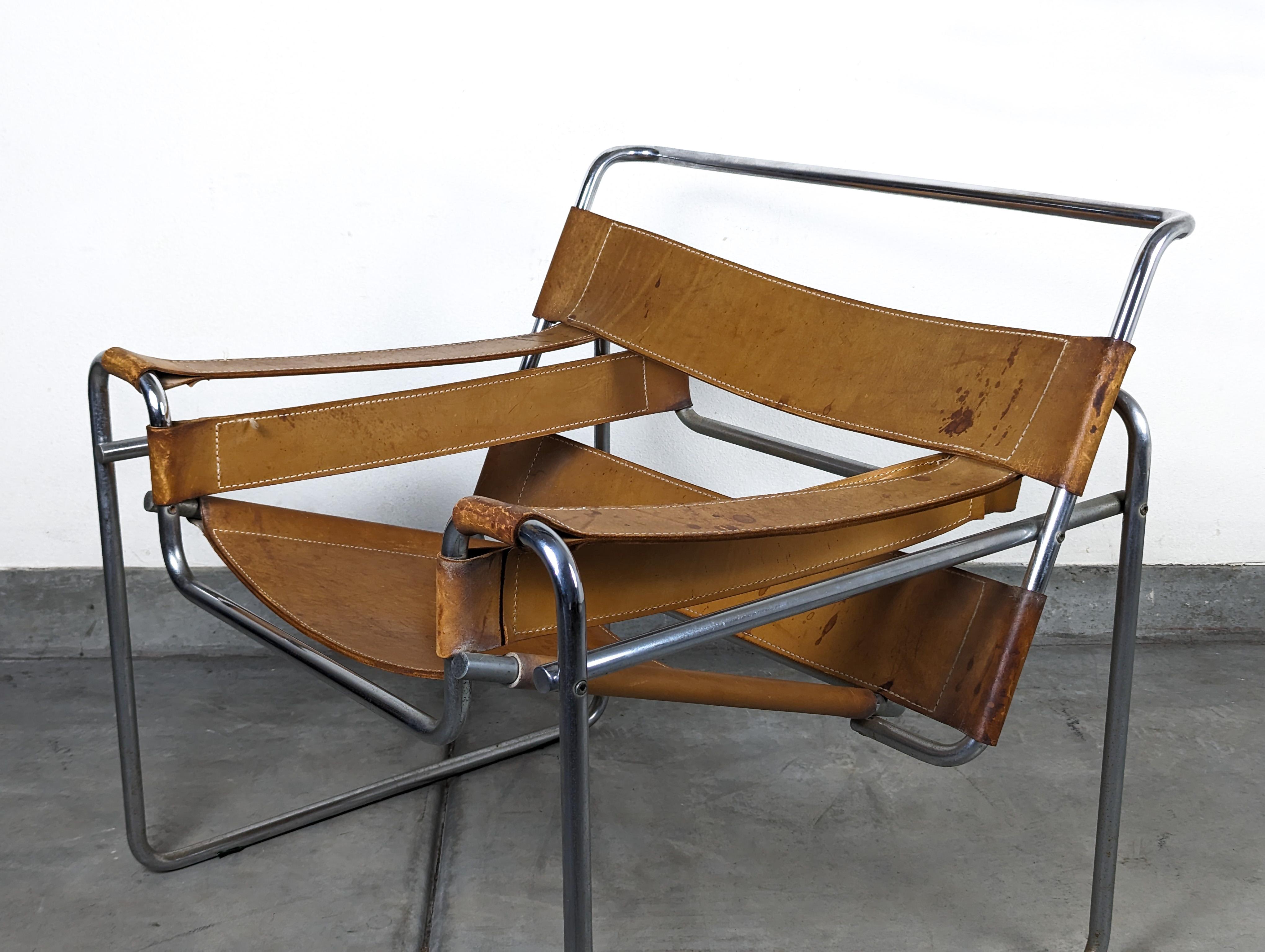 Mid Century Wassily Chair By Marcel Breuer  For Sale 4