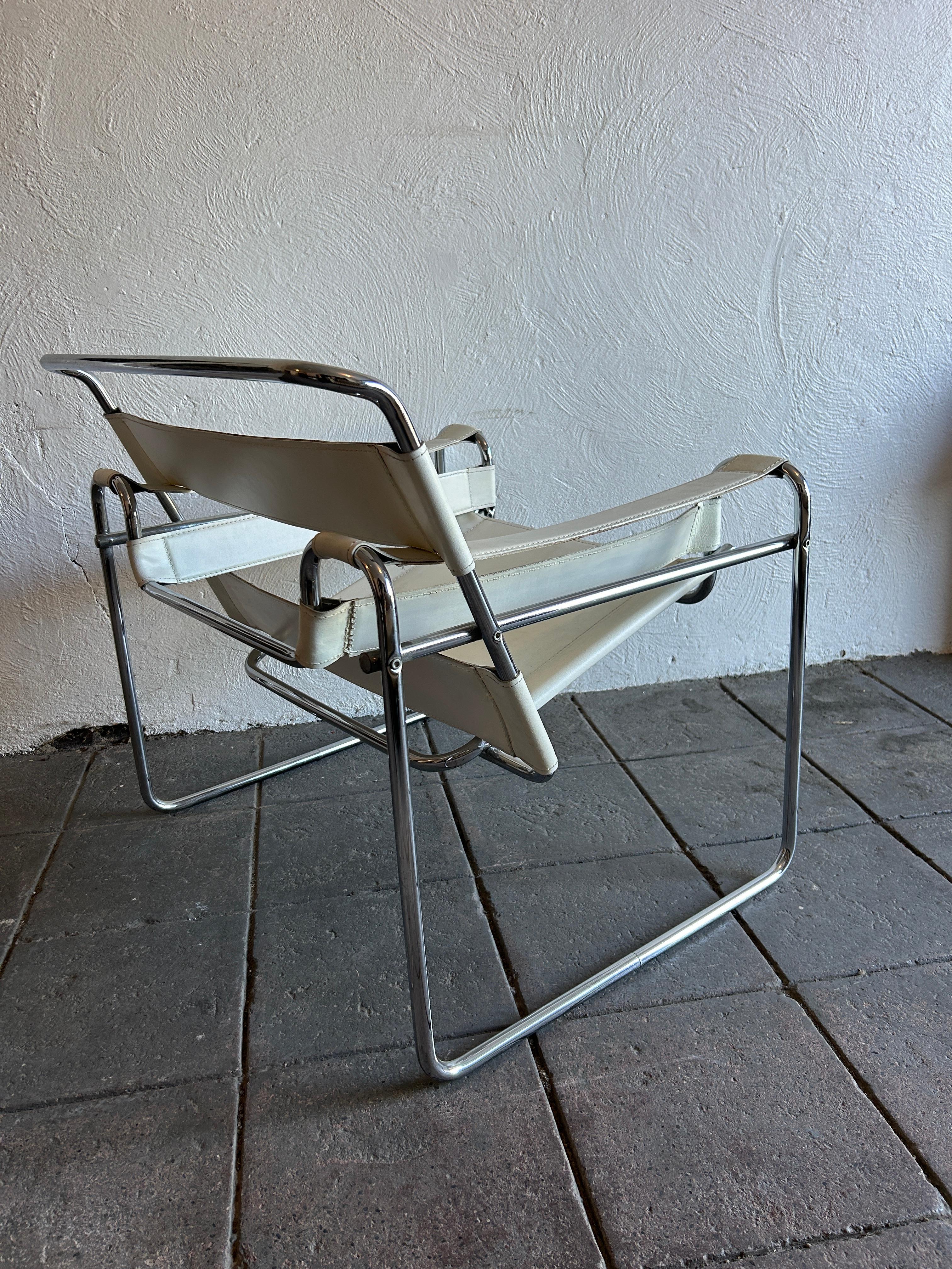 20th Century Mid century Wassily Chair white leather chrome style of knoll For Sale
