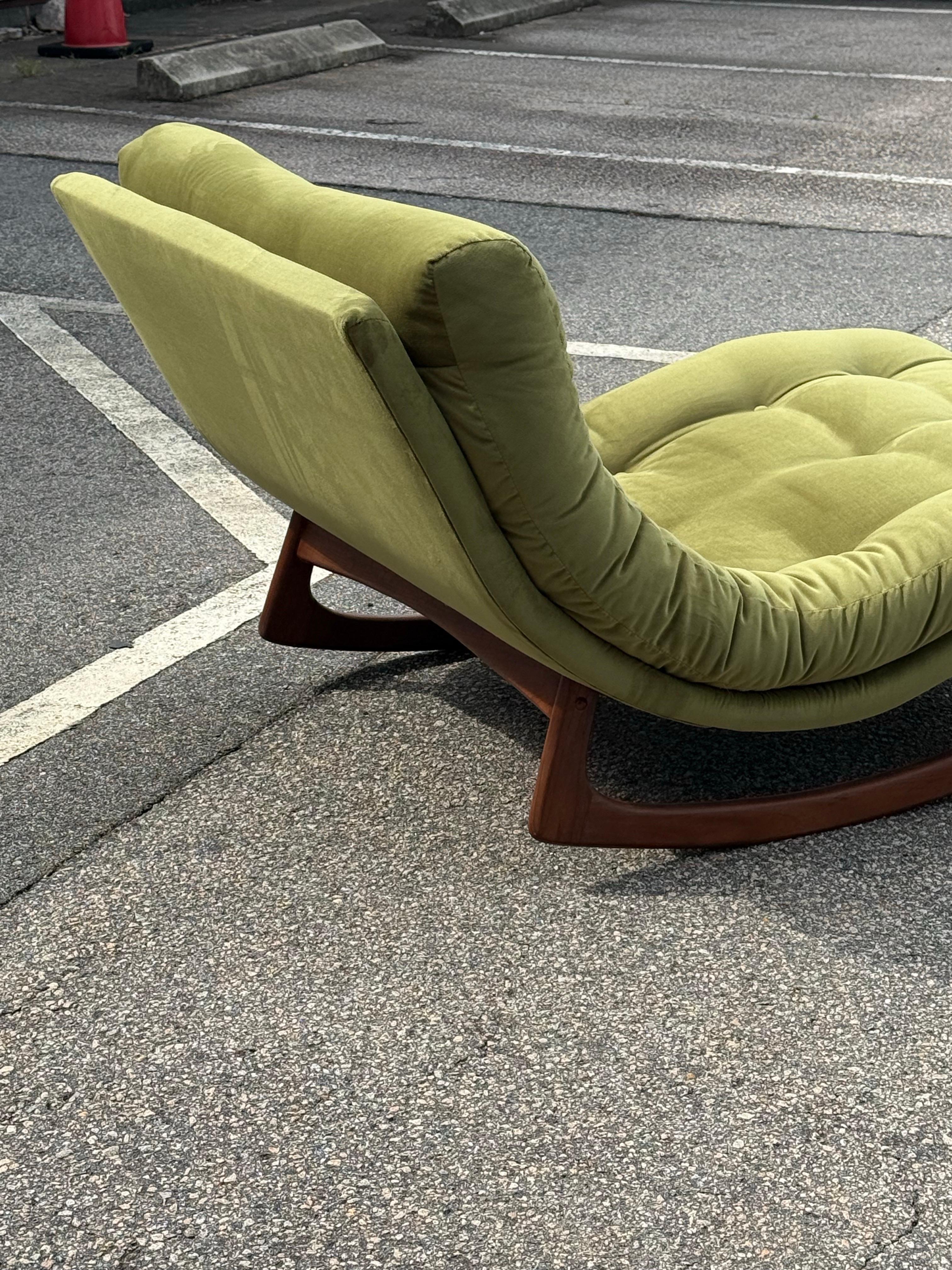 Américain Chaise à vagues du milieu du siècle par Adrian Pearsall pour Craft Associates en vente