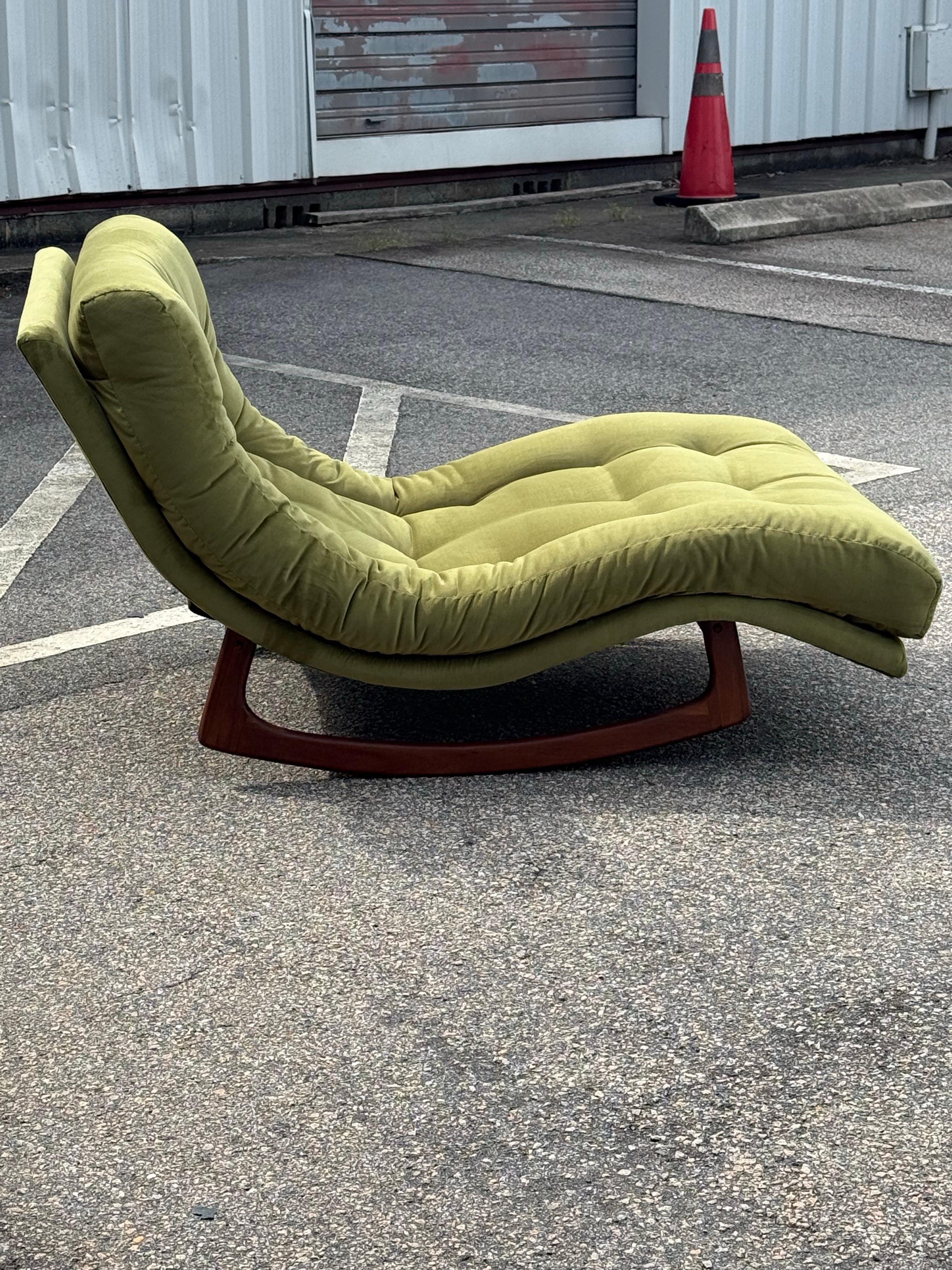 Milieu du XXe siècle Chaise à vagues du milieu du siècle par Adrian Pearsall pour Craft Associates en vente