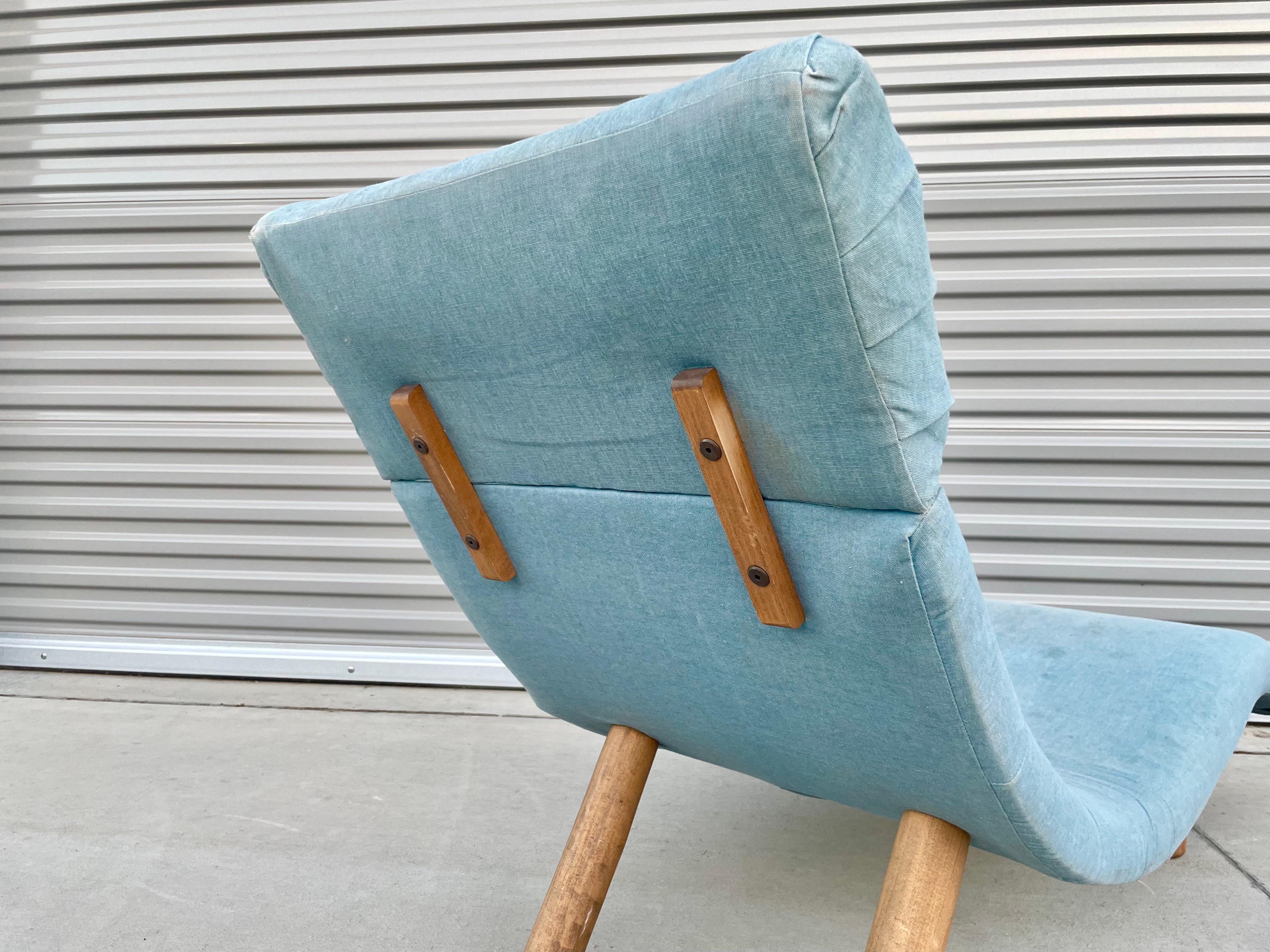 Mid-Century Chaise Lounge mit gewellter Rückenlehne von Enrico Bartolini im Angebot 6