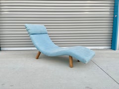 Midcentury Wavy Chaise Lounge by Enrico Bartolini