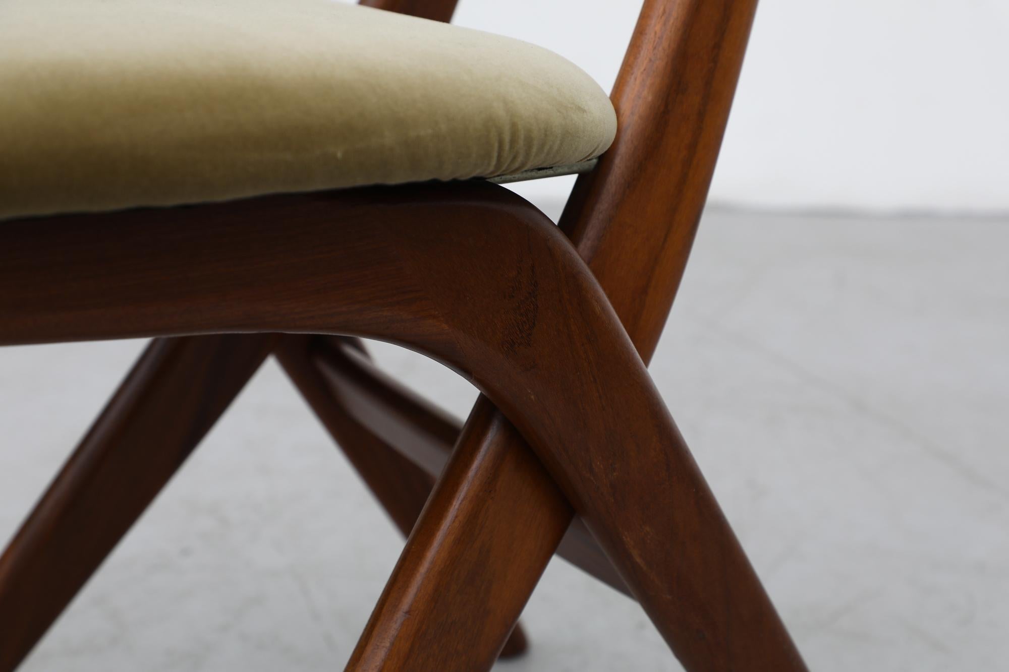 Dutch Midcentury Webe Dining Chair with Upholstered Olive Velvet & Teak Frame