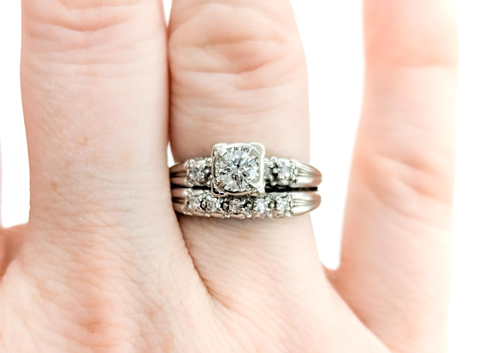 Mid Century Wedding Set Engagement Ring in White Gold In Excellent Condition In Bloomington, MN