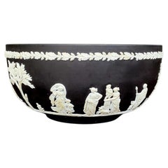 Mid-Century Wedgwood Black Jasperware Basalt Glaze Pottery Neoclassical Bowl
