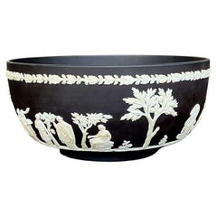 Mid-Century Wedgwood Black Jasperware Basalt Glaze Pottery Neoclassical Bowl