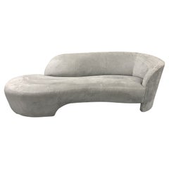 Weiman pour Preview Canapé nuage du milieu du siècle en daim gris, en forme de rein