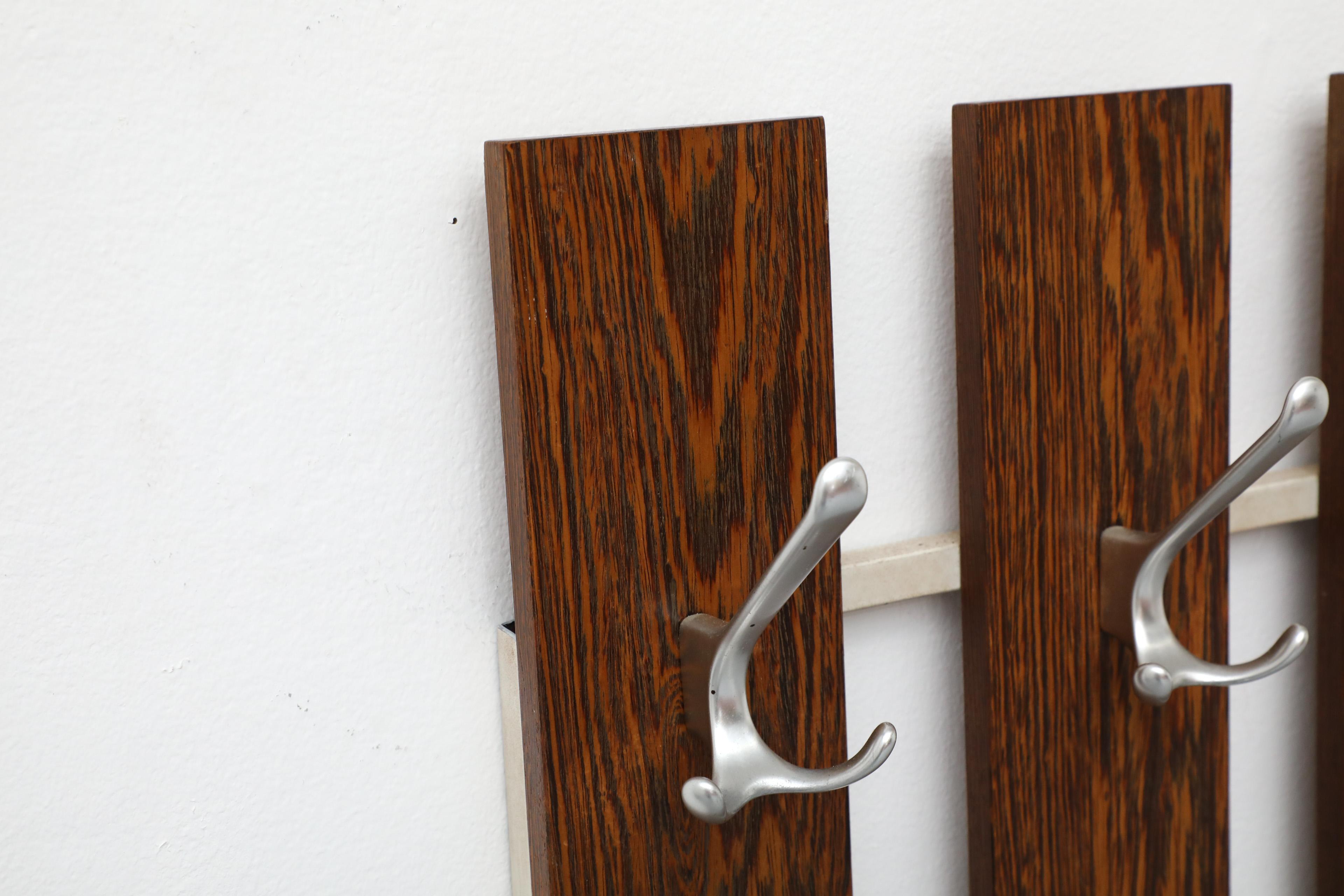 Mid-Century Wenge Slatted Wall Mounted Coat Rack with Mirror and Eight Hooks In Good Condition For Sale In Los Angeles, CA