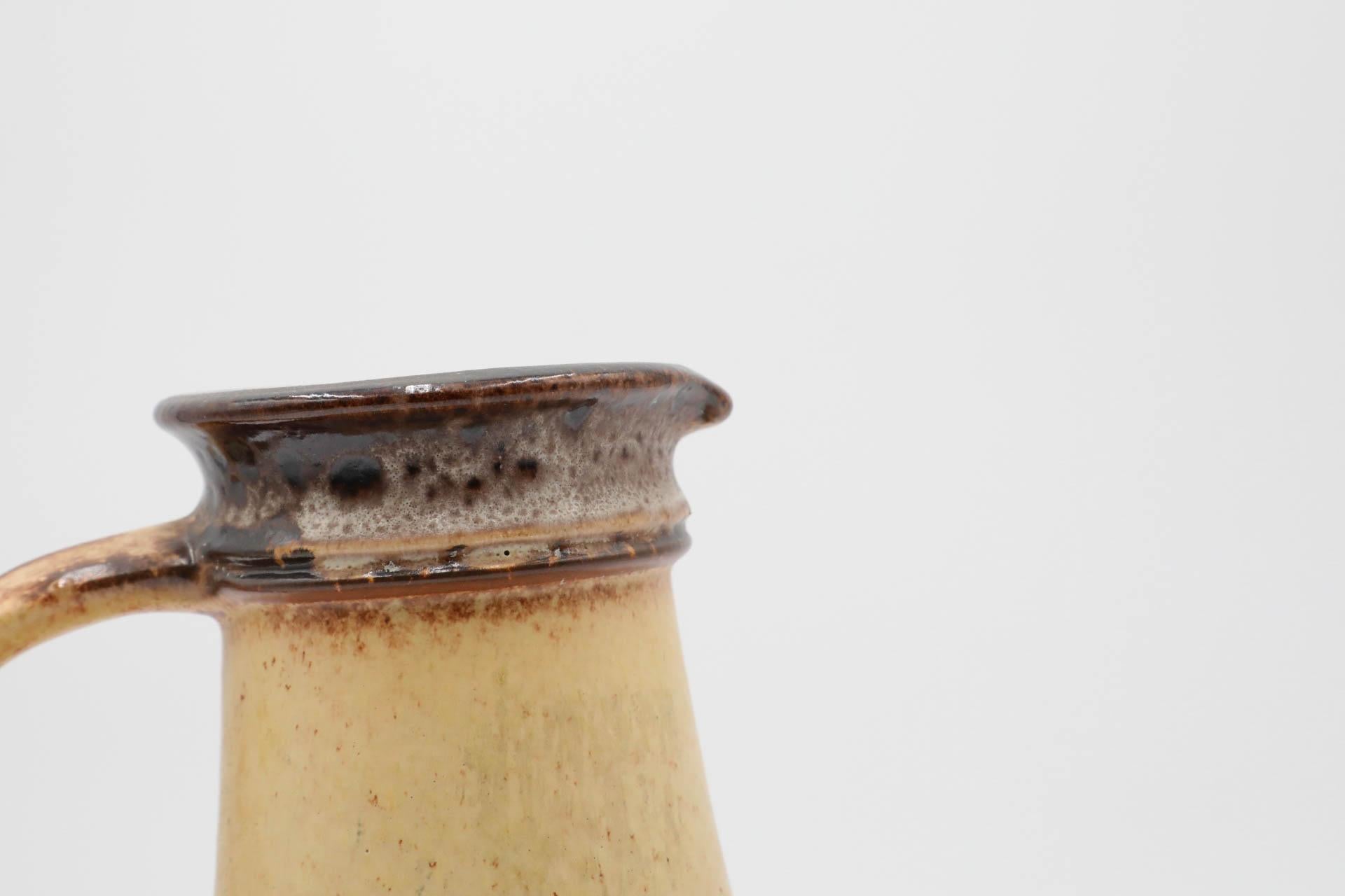 Westdeutscher Keramikkrug oder Vase aus der Mitte des Jahrhunderts im Angebot 9