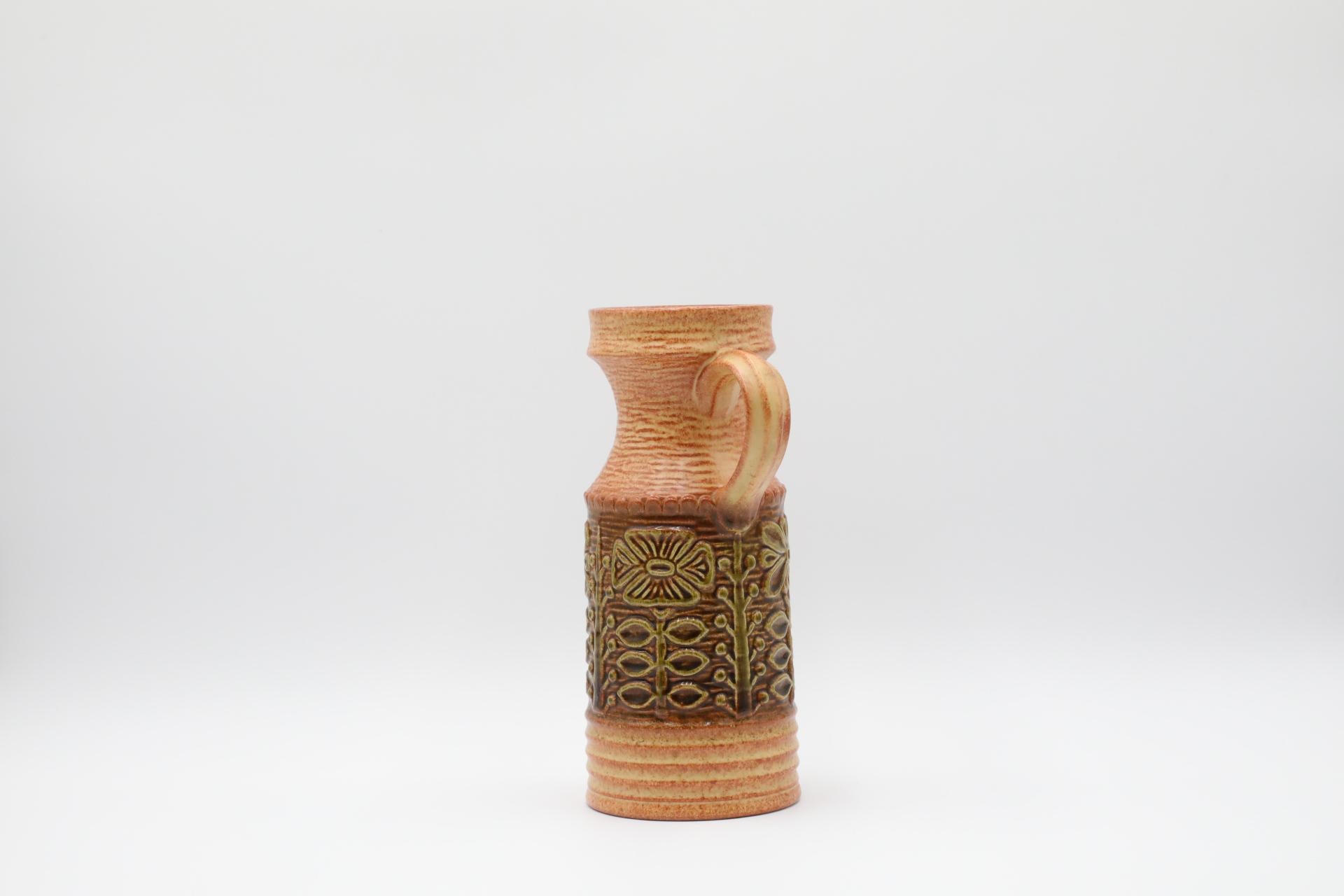 Mid-Century West German Ceramic Vase with Stylized Flowers In Good Condition For Sale In Los Angeles, CA