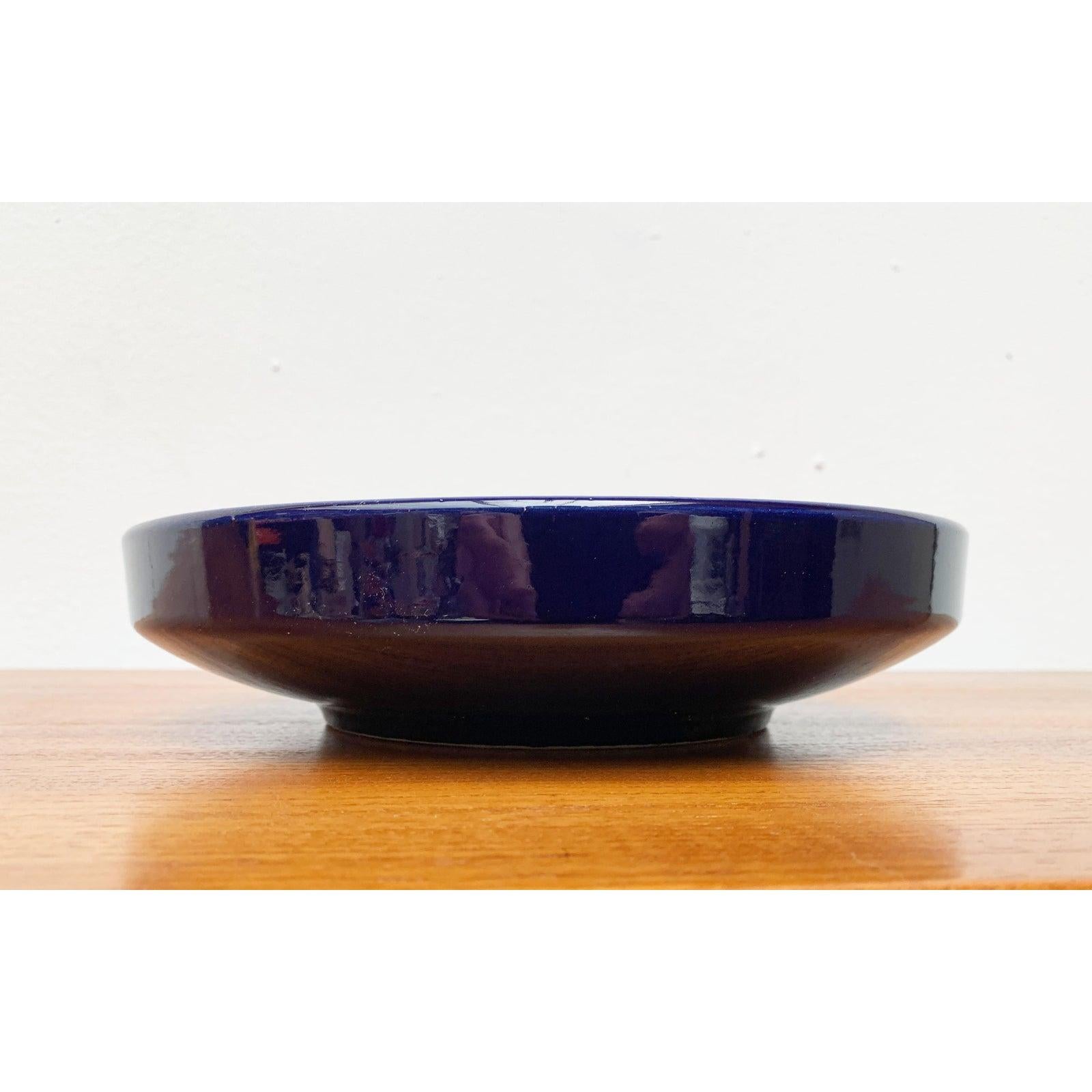 Mid-Century West German Dark Blue Pottery Bowl, 1960s In Excellent Condition For Sale In Hamburg, DE