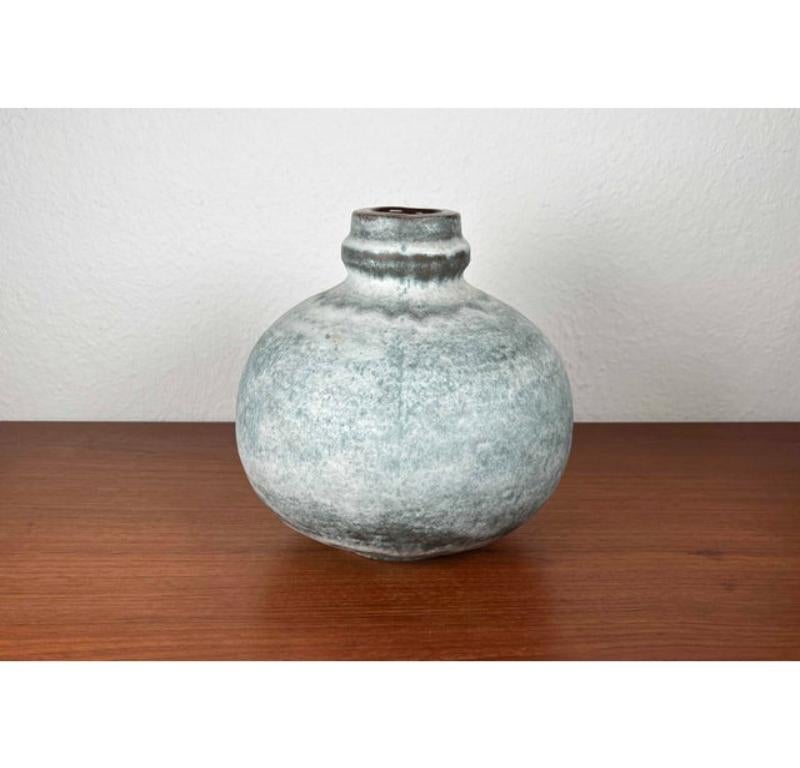 Vase carafe WGP en poterie West German Pottery du milieu du siècle de Carstens Tönnieshof, 1960s Bon état - En vente à Hamburg, DE