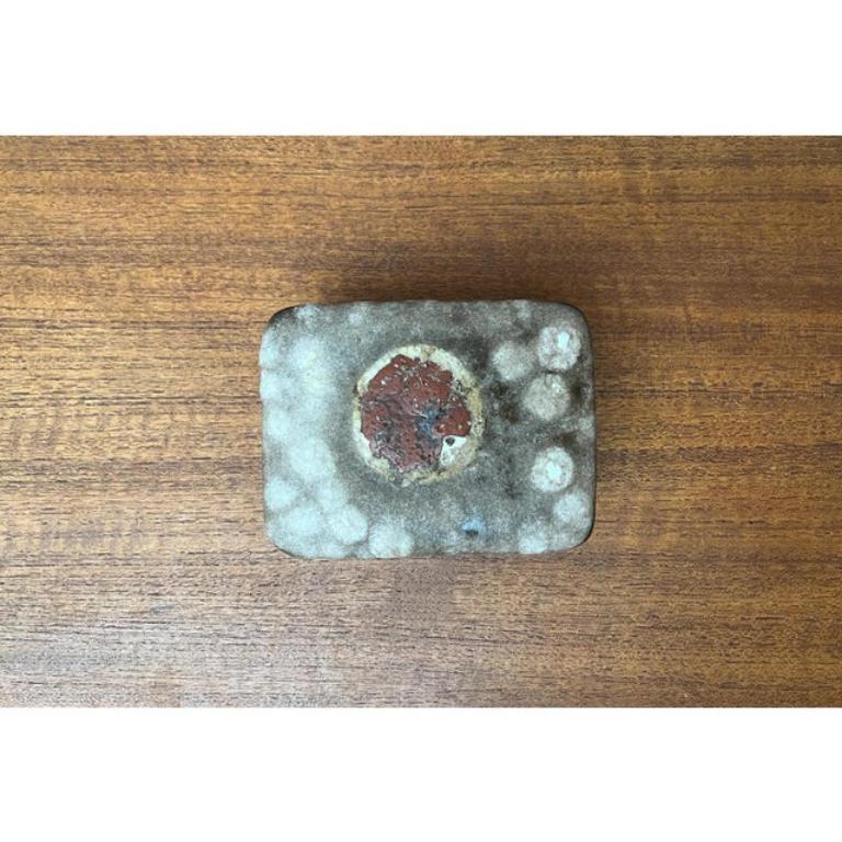 Tedesco Scatola di lava grassa WGP in ceramica West German Pottery di metà secolo con coperchio, anni '60 in vendita