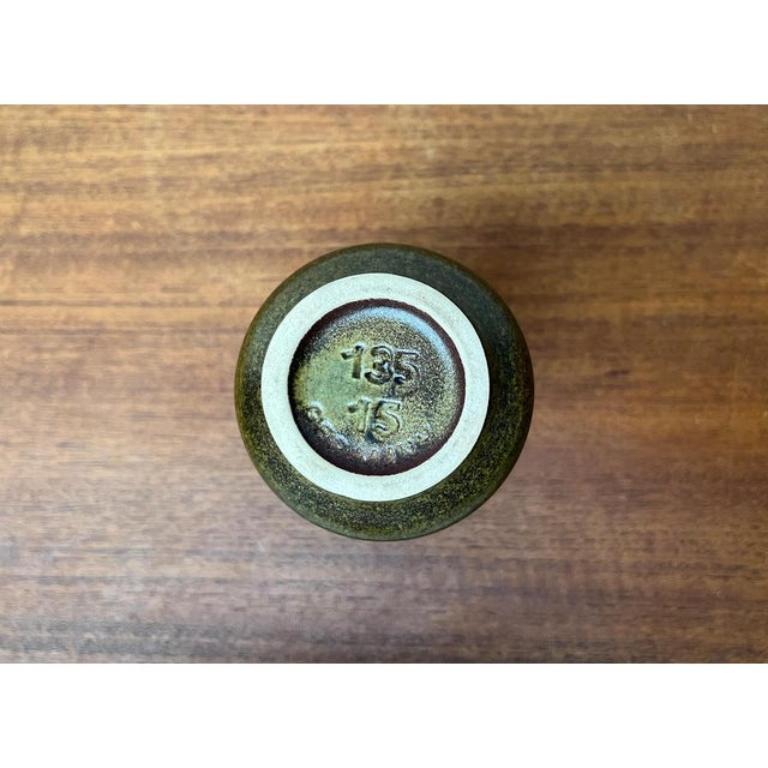 Vaso WGP di Dümler & Breiden, anni '60, in ottime condizioni. Progettato tra il 1960 e il 1969 Questo pezzo ha un marchio di attribuzione.

Informazioni aggiuntive:
Materiali: Ceramica
Stile: Medioevo Moderno
Paese di origine: Germania
Colore: