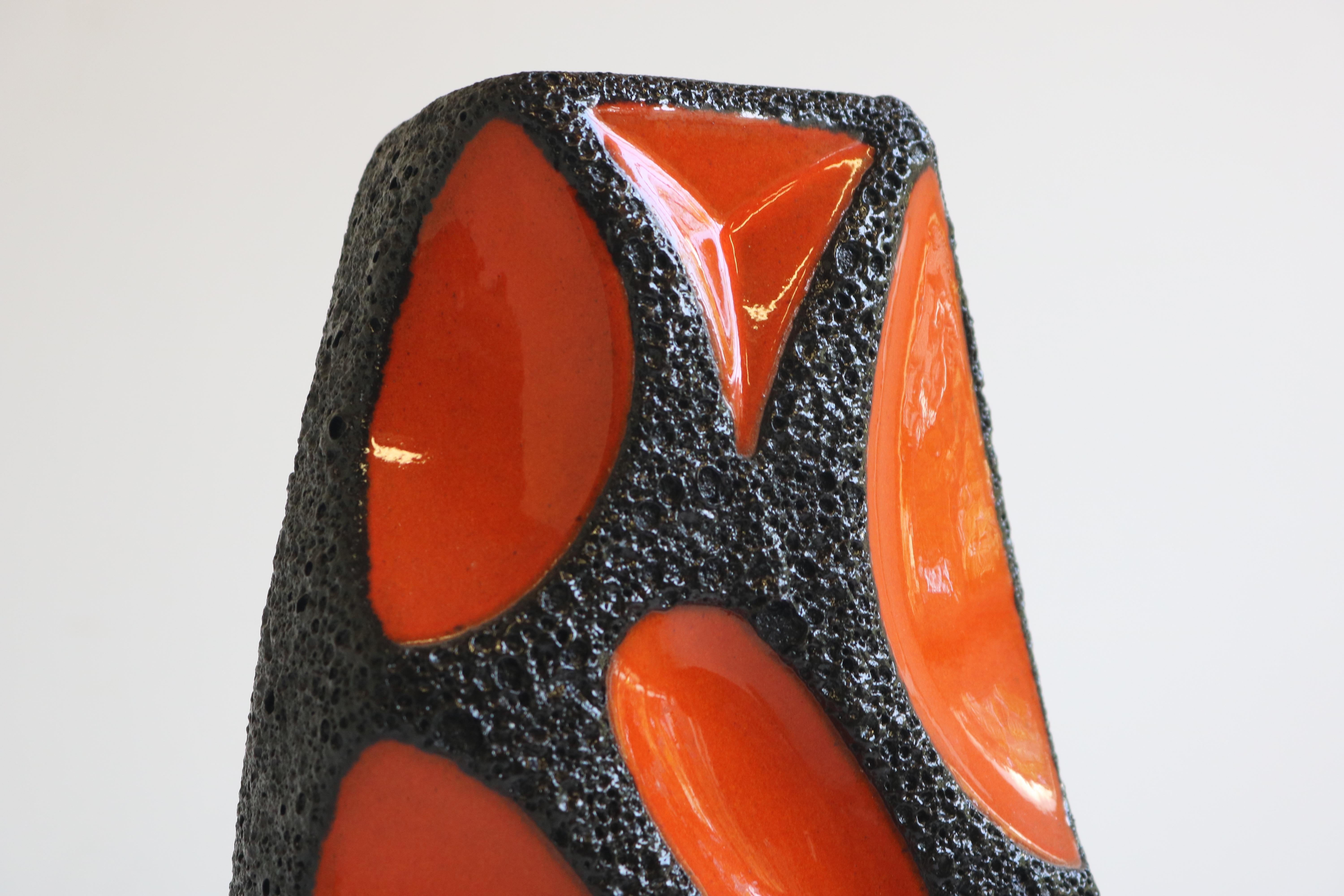Jarrón de lava gorda de Alemania Occidental de mediados de siglo de ROTH Keramik 1970 Cerámica de alfarería artística Moderno de mediados de siglo en venta