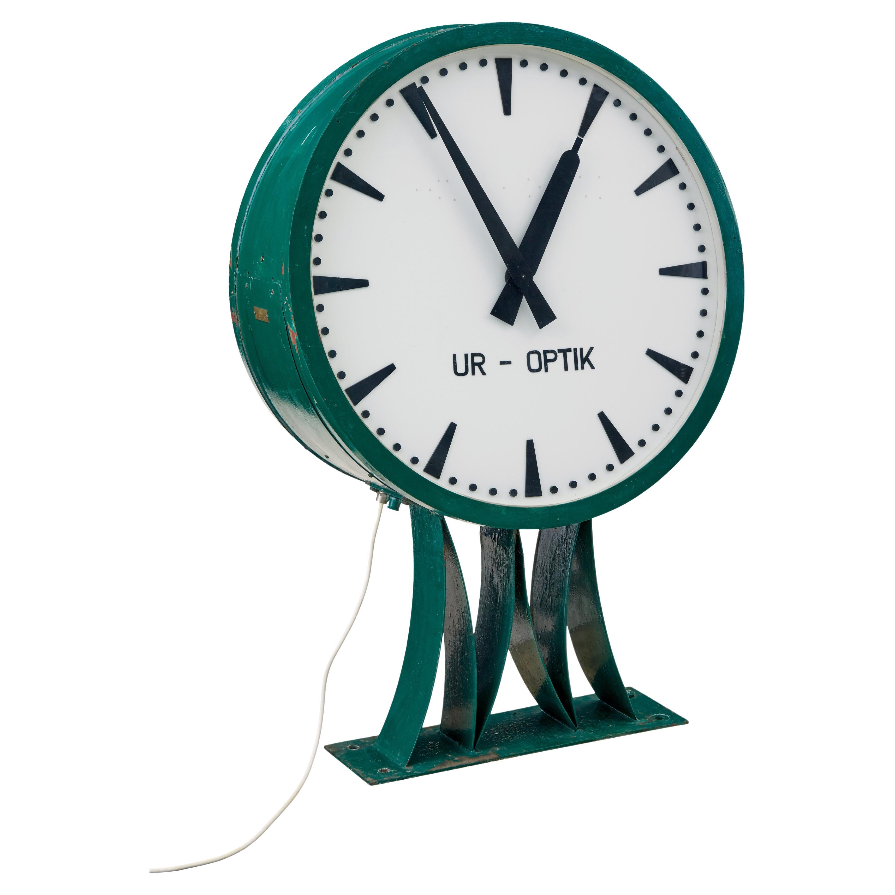 Horloge de station industrielle suédoise Westerstrands du milieu du siècle dernier en vente
