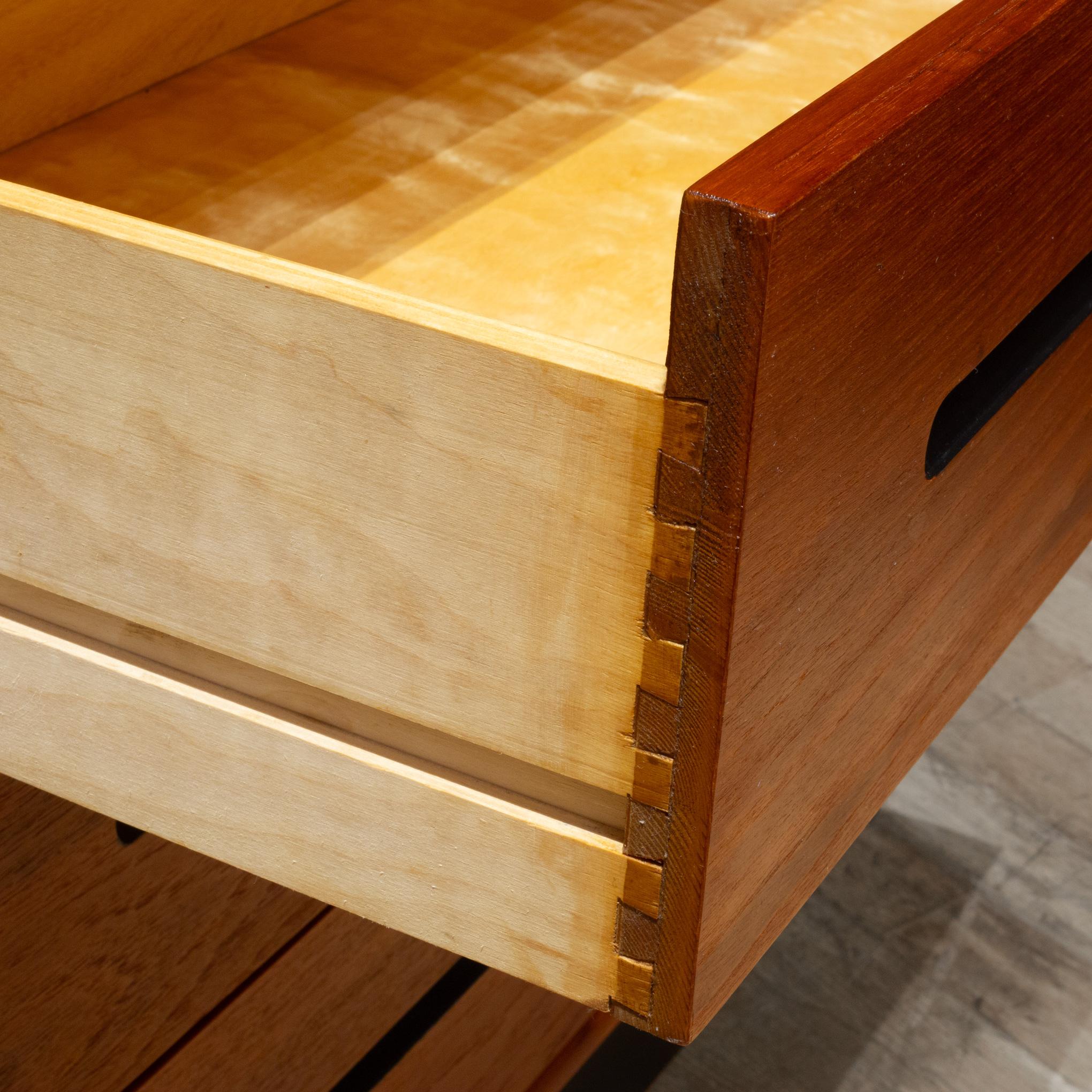 Mid-century Westnofa Teak High Boy Dresser c.1960 For Sale 1