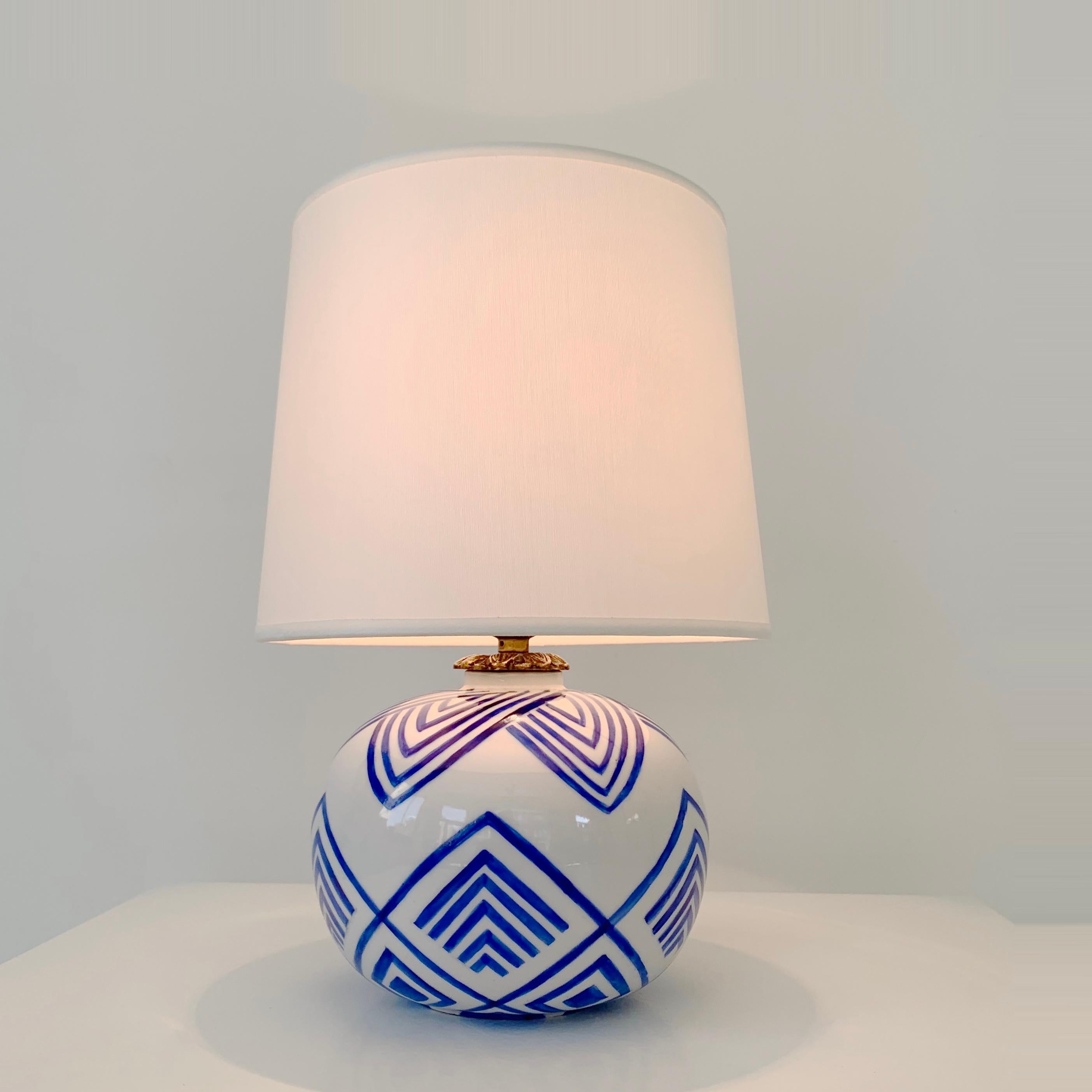 Mid-Century White and Blue Decorative Table Lamp, 1929, France. 7