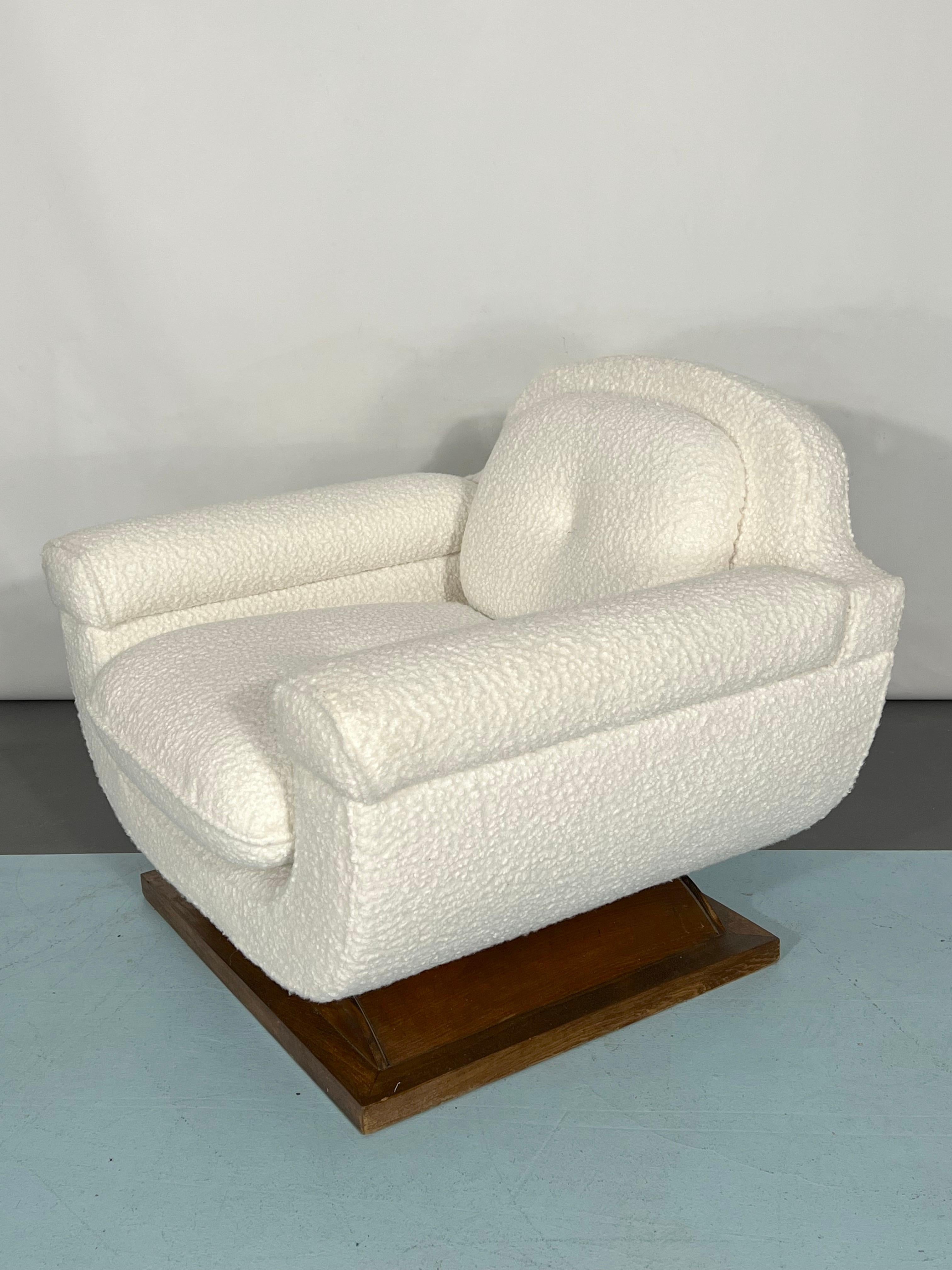 Mid-Century White Art Deco Sofa and Armchair, Italy, 1930s For Sale 11